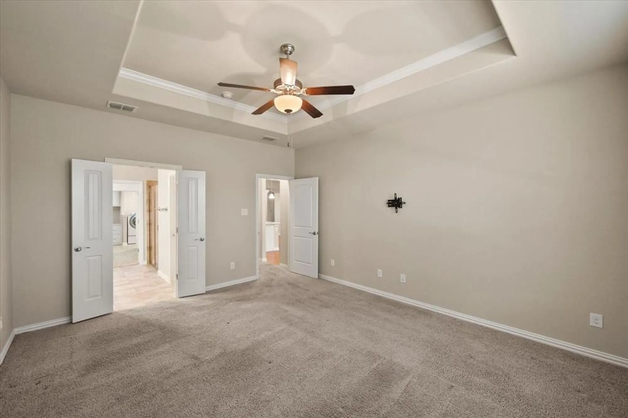 Property Slideshow image 16 of 39 | 2815 vista azul pl 2815, Mansfield, TX, 76063