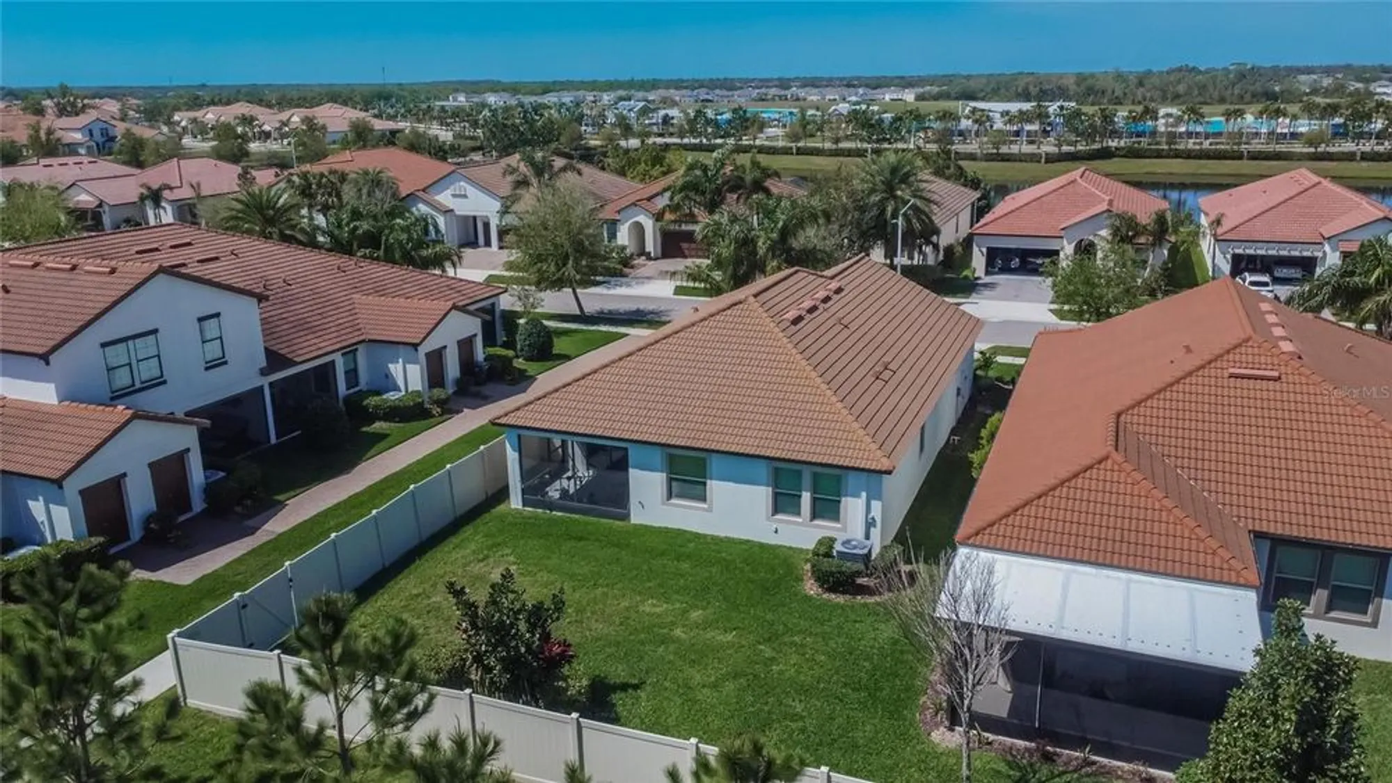 Property Slideshow image 59 of 98 | 16868 scuba crest st, Wimauma, FL, 33598