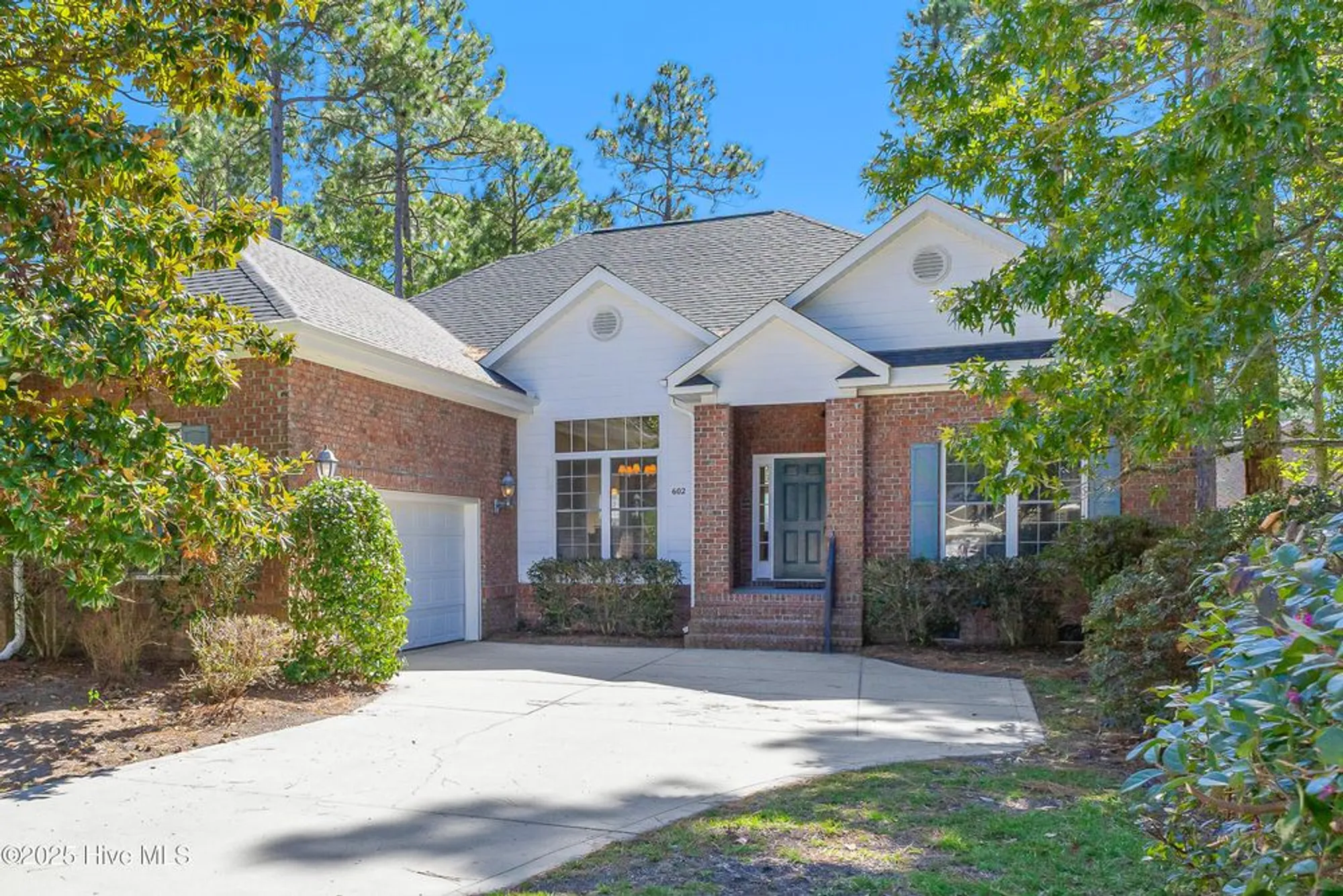 Property Slideshow image 4 of 50 | 602 bermuda walk, Sunset Beach, NC, 28468