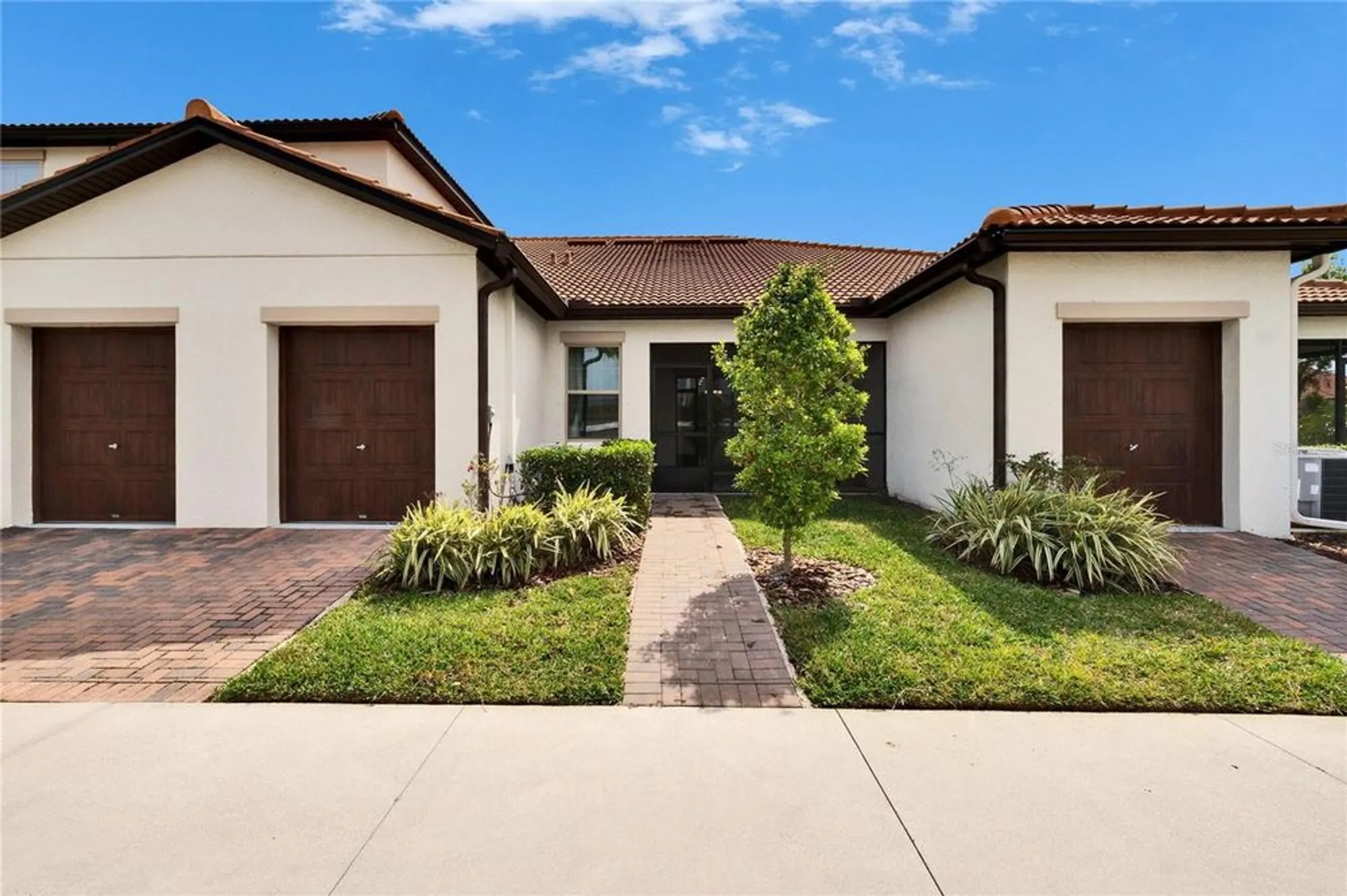 Property Slideshow image 42 of 97 | 16927 april plush dr, Wimauma, FL, 33598