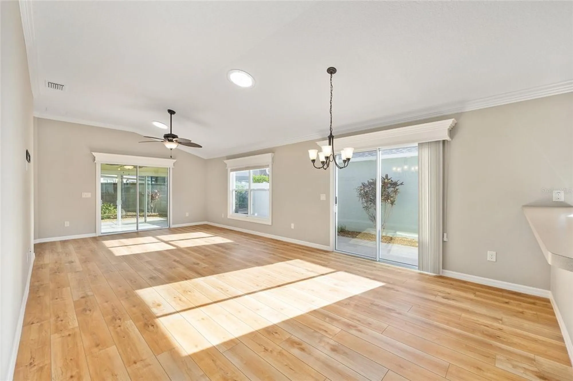 Property Slideshow image 18 of 58 | 1057 carver ct, The Villages, FL, 32163