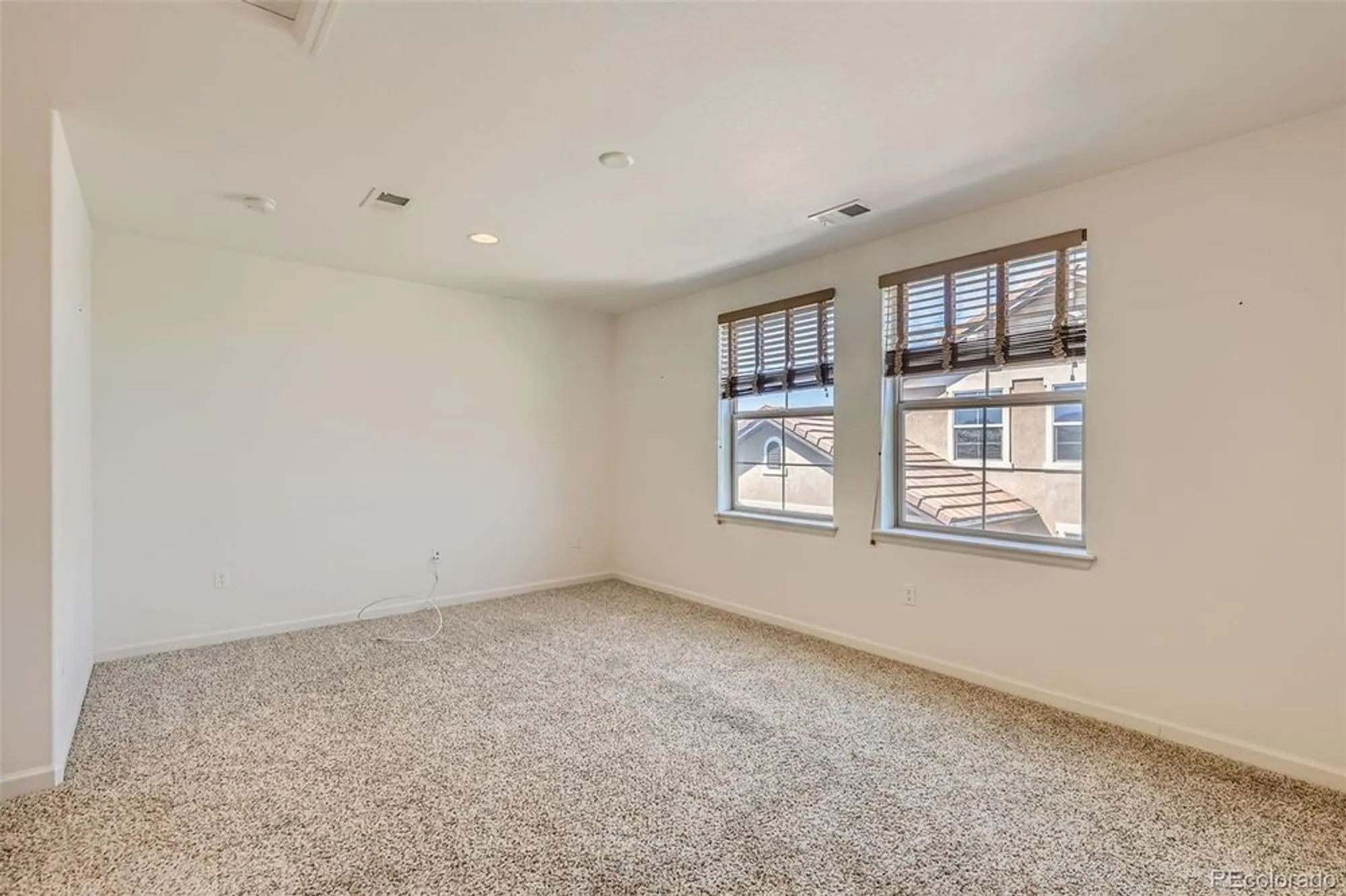 Property Slideshow image 20 of 23 | 19753 e 54th ave, Denver, CO, 80249