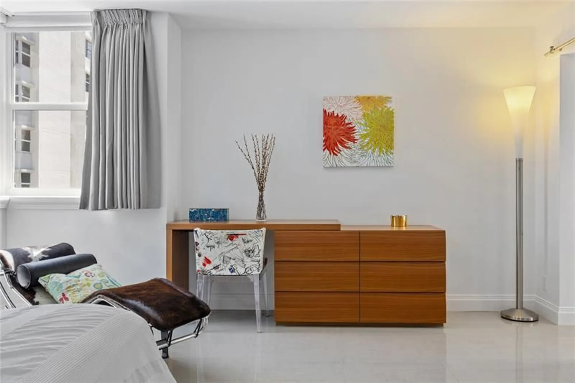 Property Slideshow image 18 of 50 | 1880 s ocean dr ts306, Hallandale Beach, FL, 33009