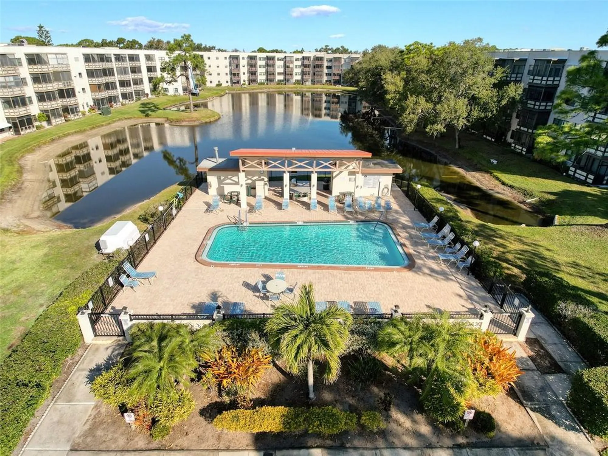Property Slideshow image 46 of 82 | 5970 80th st n unit 206, St Petersburg, FL, 33709