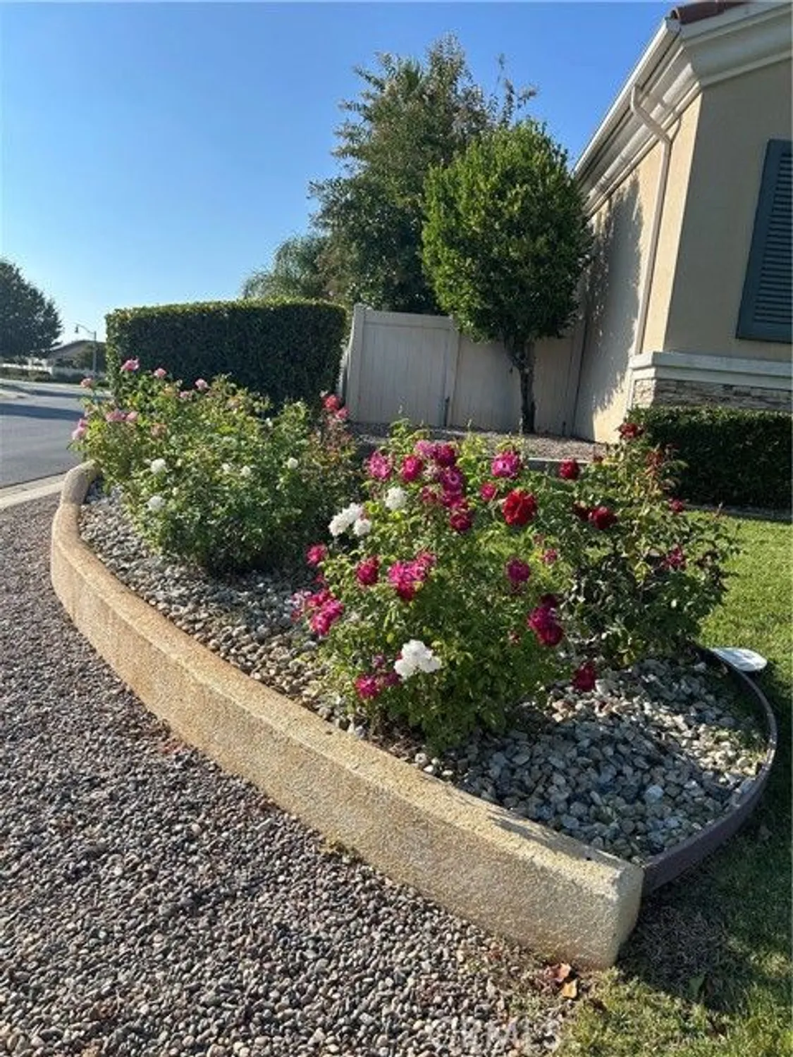 Property Slideshow image 26 of 27 | 1583 turnberry ct, Beaumont, CA, 92223