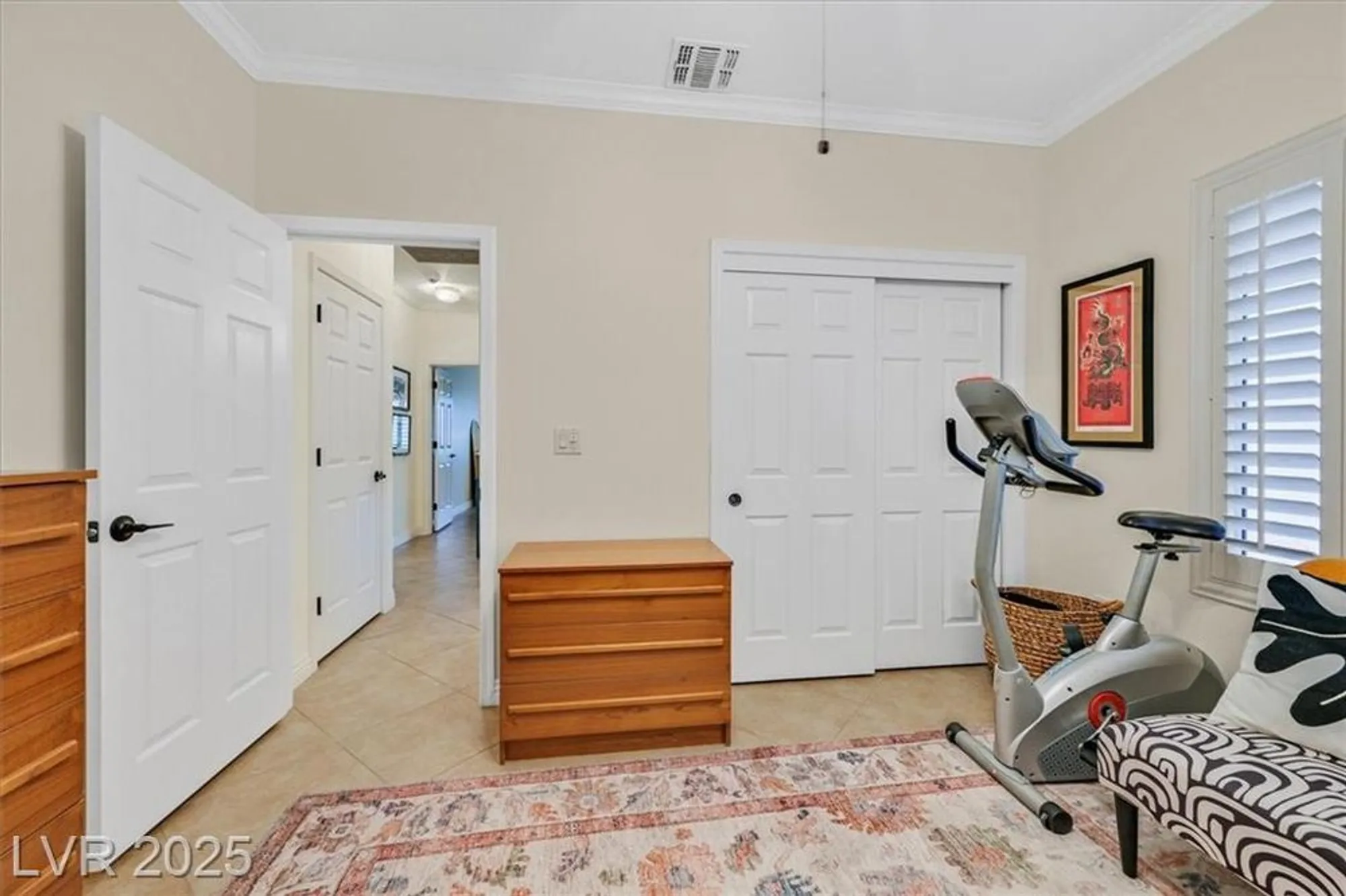 Property Slideshow image 18 of 36 | 1388 couperin dr, Henderson, NV, 89052