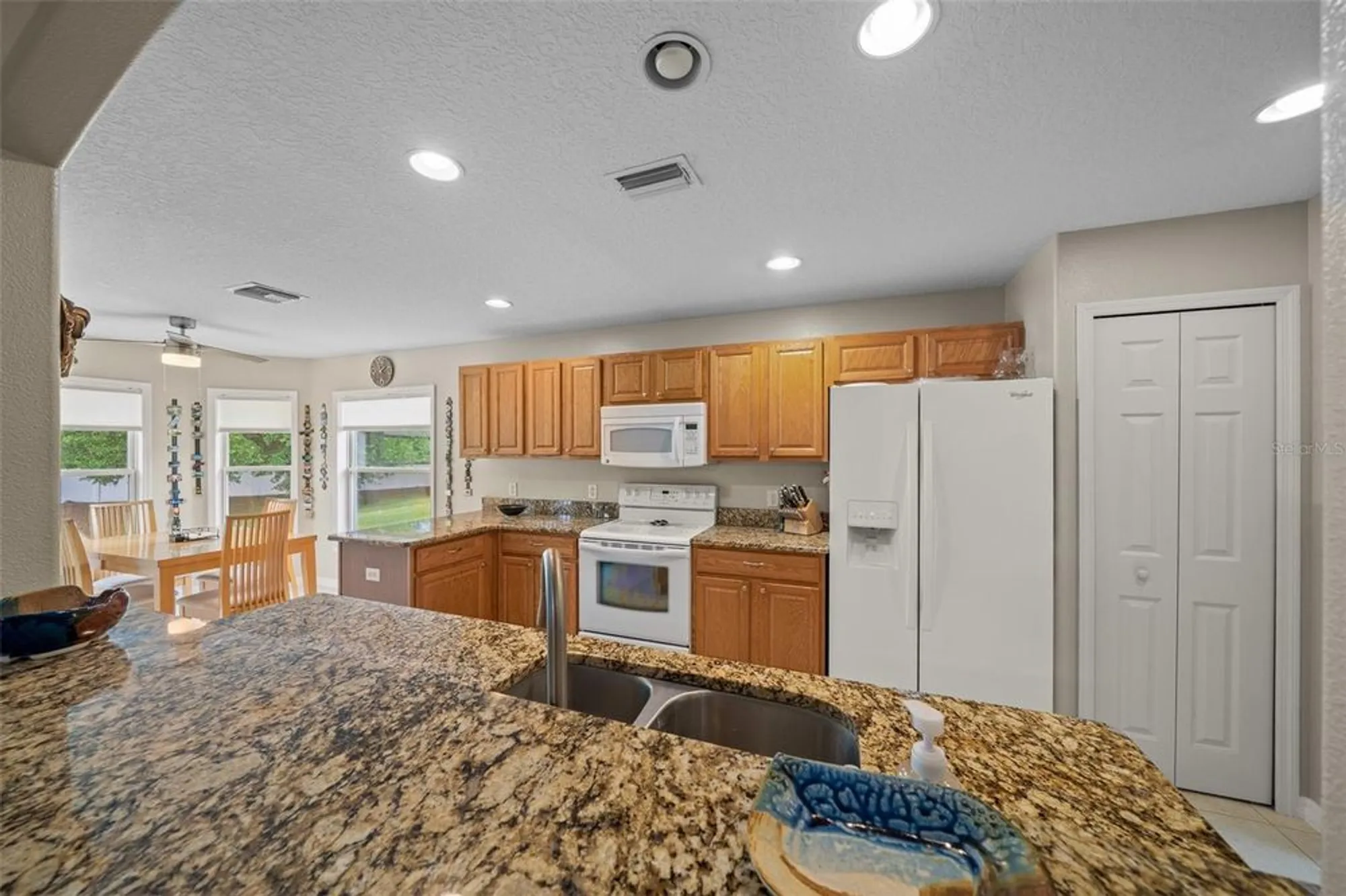 Property Slideshow image 20 of 74 | 16193 sw 14th avenue rd, Ocala, FL, 34473