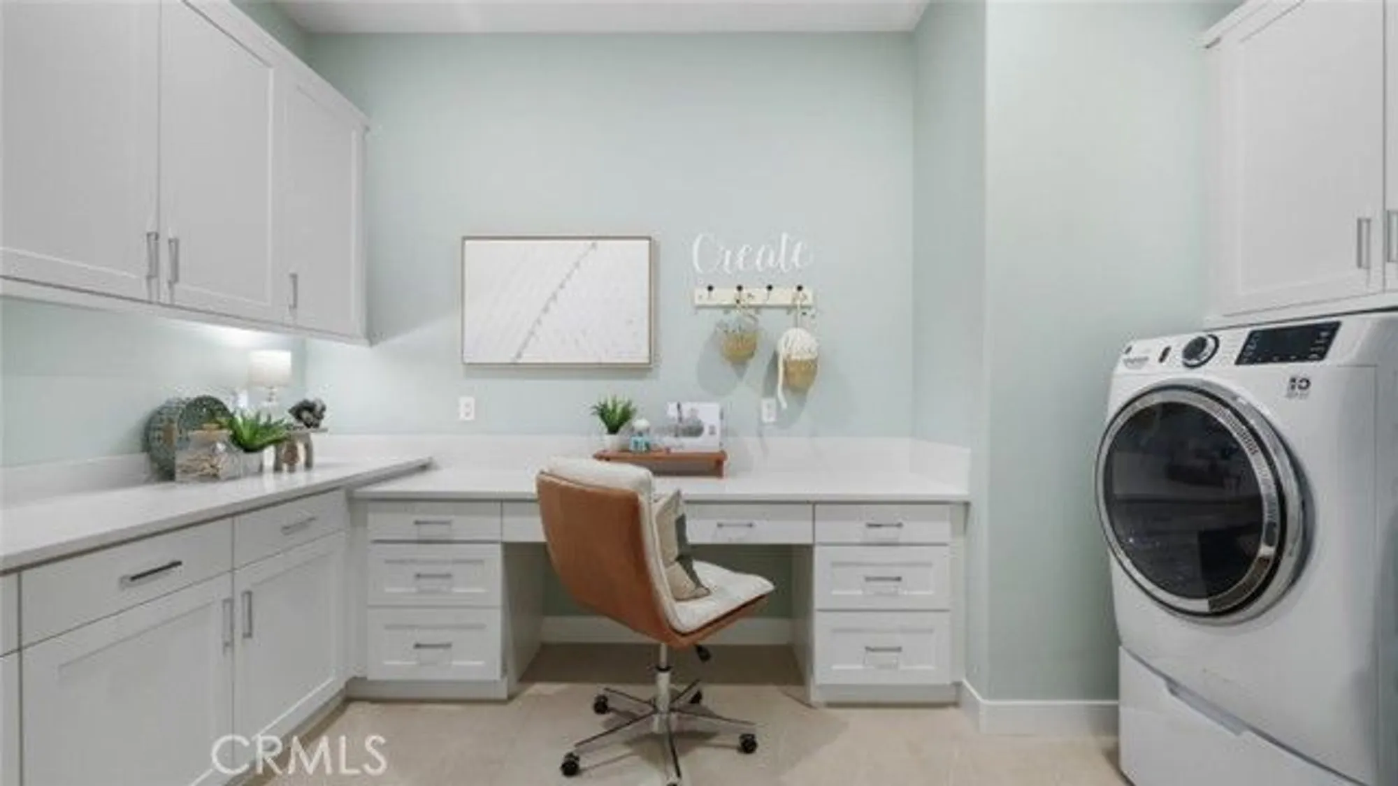 Property Slideshow image 24 of 30 | 29437 via diamante, Valencia, CA, 91354