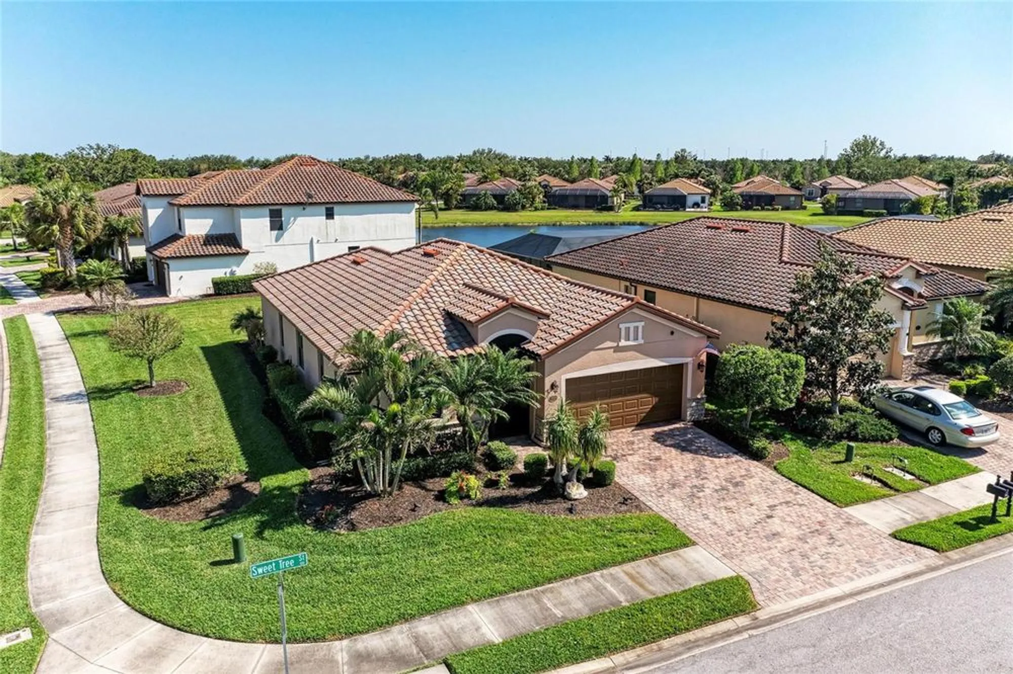 Property Slideshow image 43 of 80 | 135 sweet tree st, Bradenton, FL, 34212