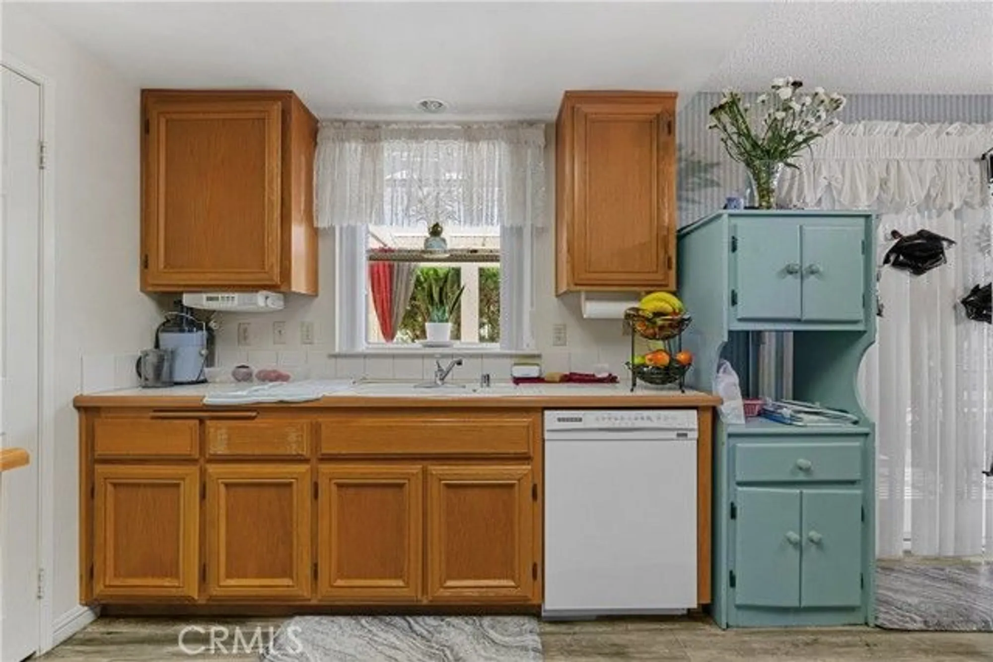 Property Slideshow image 13 of 43 | 2906 summer set cir, Banning, CA, 92220
