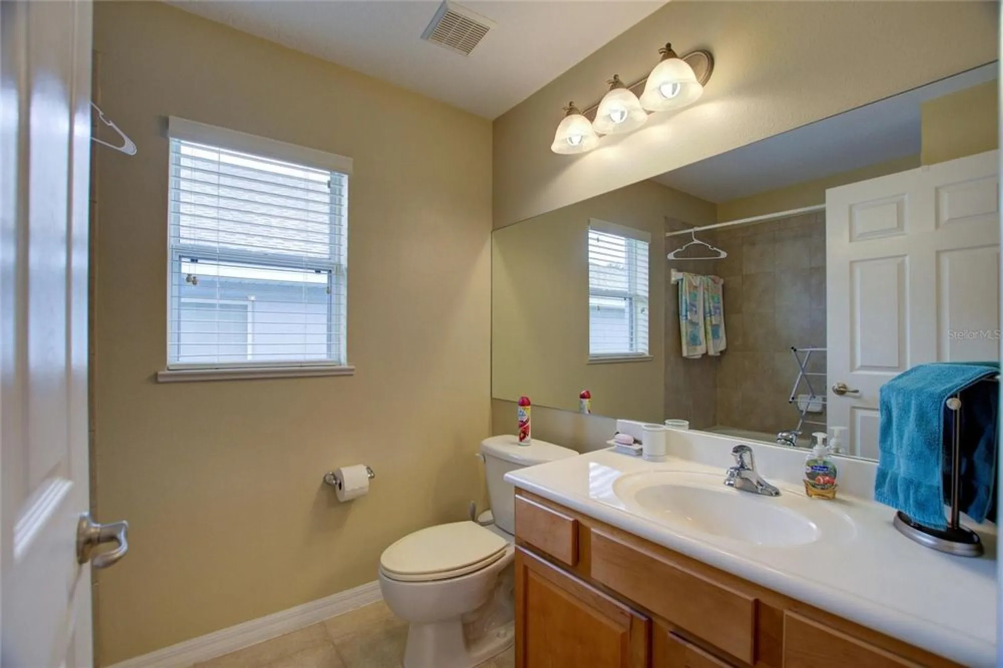 Property Slideshow image 23 of 35 | 3923 baldwin ln, Winter Haven, FL, 33884