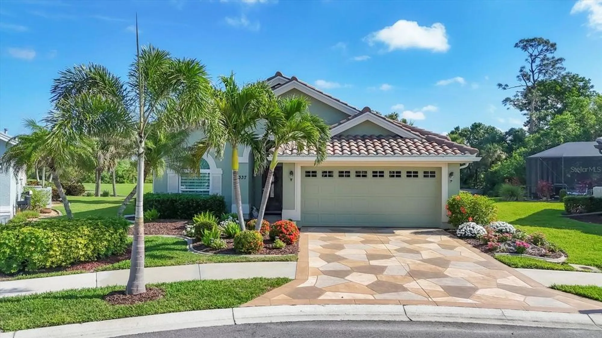 Property Slideshow image 3 of 70 | 3337 pine shadow cir, North Port, FL, 34287