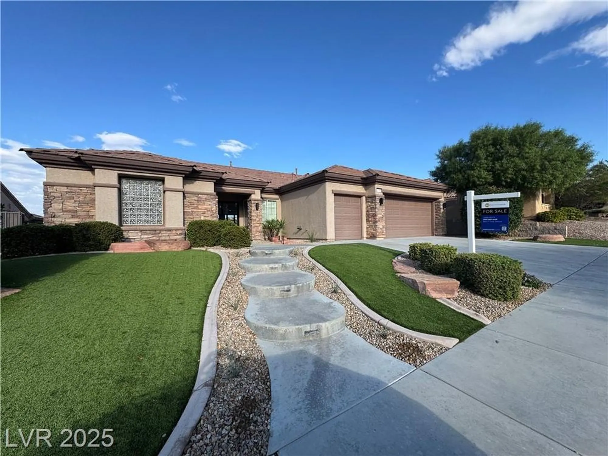 Property Slideshow image 64 of 66 | 2784 cherrydale falls dr, Henderson, NV, 89052