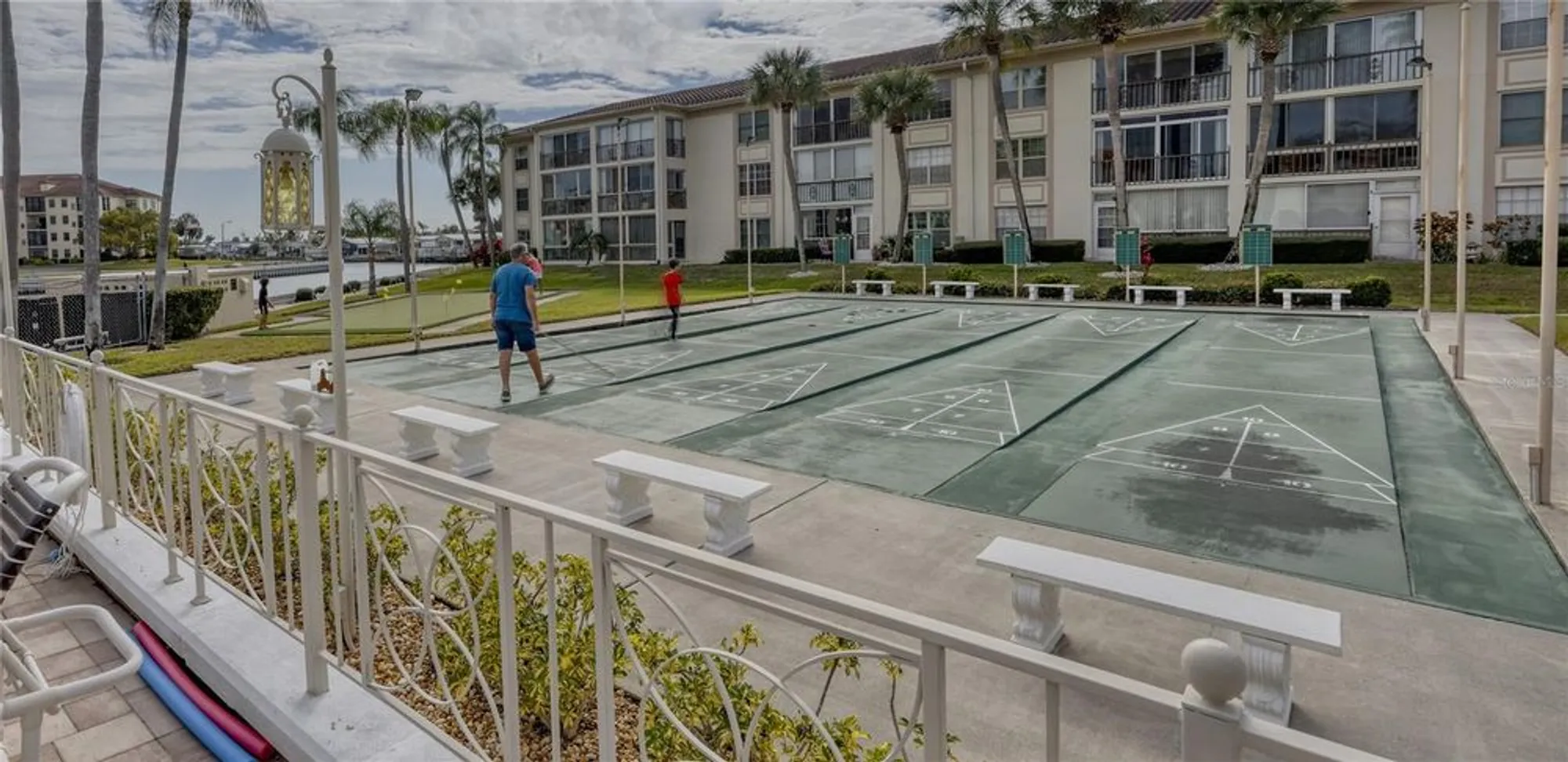 Property Slideshow image 32 of 38 | 19029 us highway 19 n apt 31f, Clearwater, FL, 33764