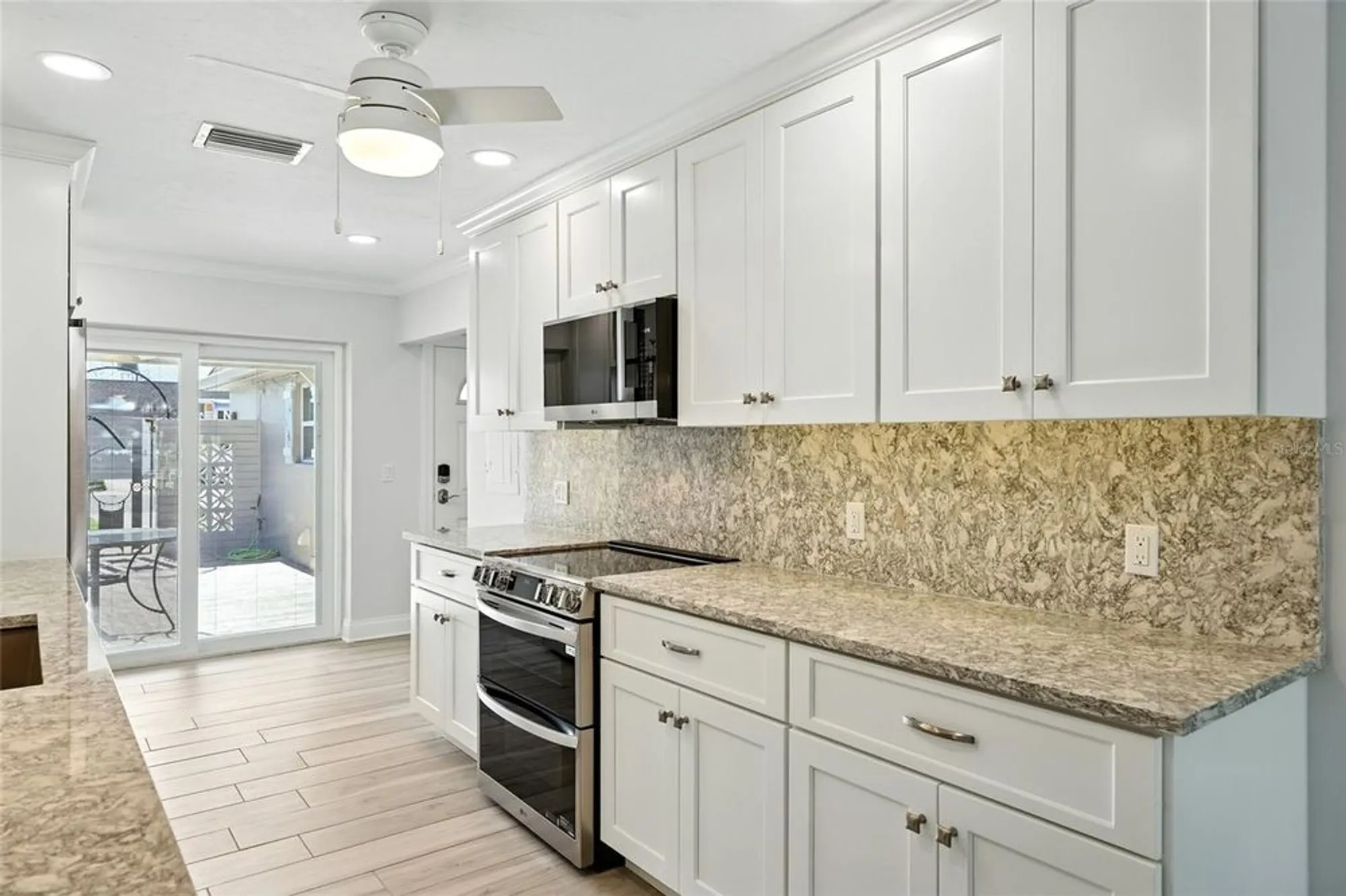 Property Slideshow image 18 of 50 | 543 boca ciega point blvd n # 2709, St Petersburg, FL, 33708