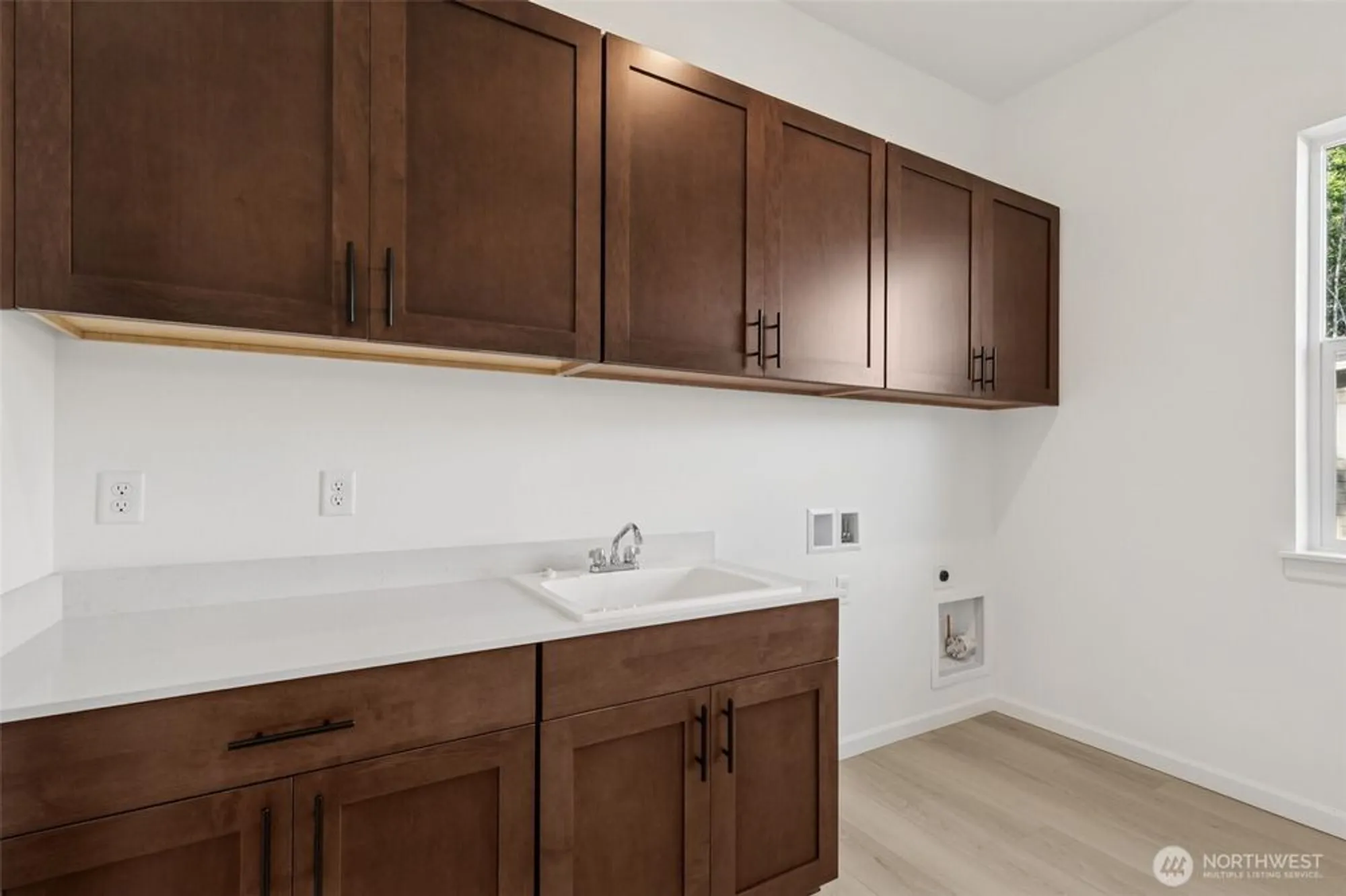 Property Slideshow image 7 of 14 | 90 mccartney peak # 70, Port Ludlow, WA, 98365