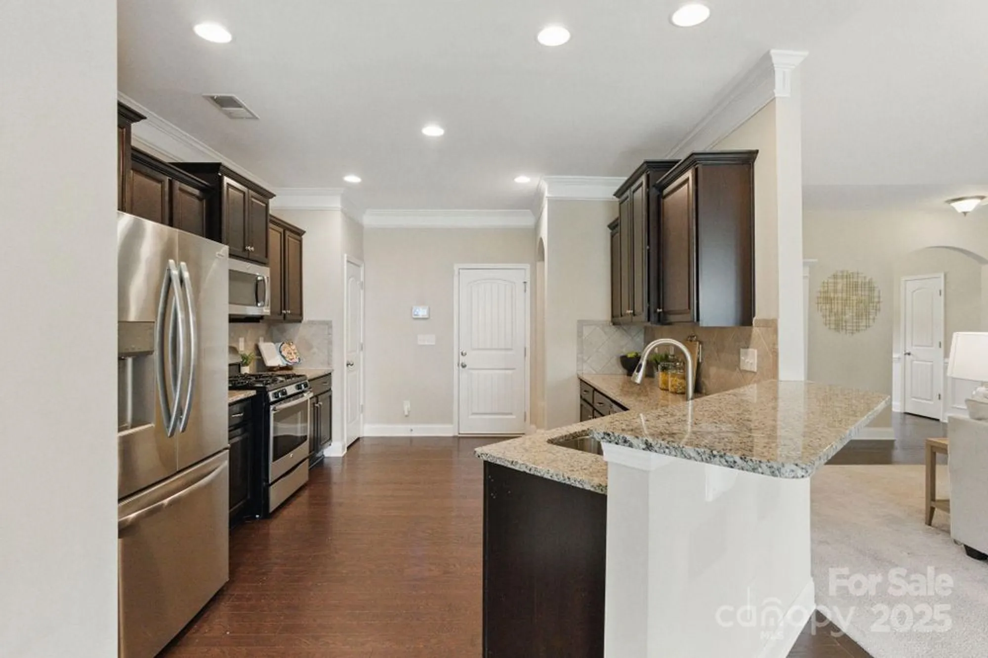 Property Slideshow image 18 of 39 | 8830 artesa mill ln, Charlotte, NC, 28214