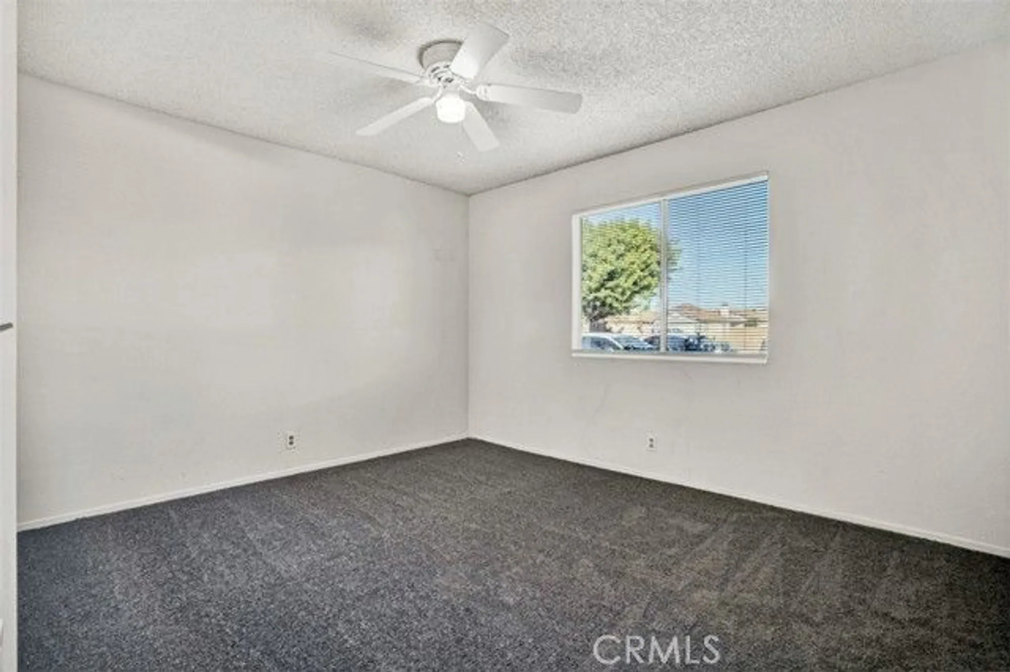 Property Slideshow image 14 of 20 | 29200 murrieta rd, Menifee, CA, 92586