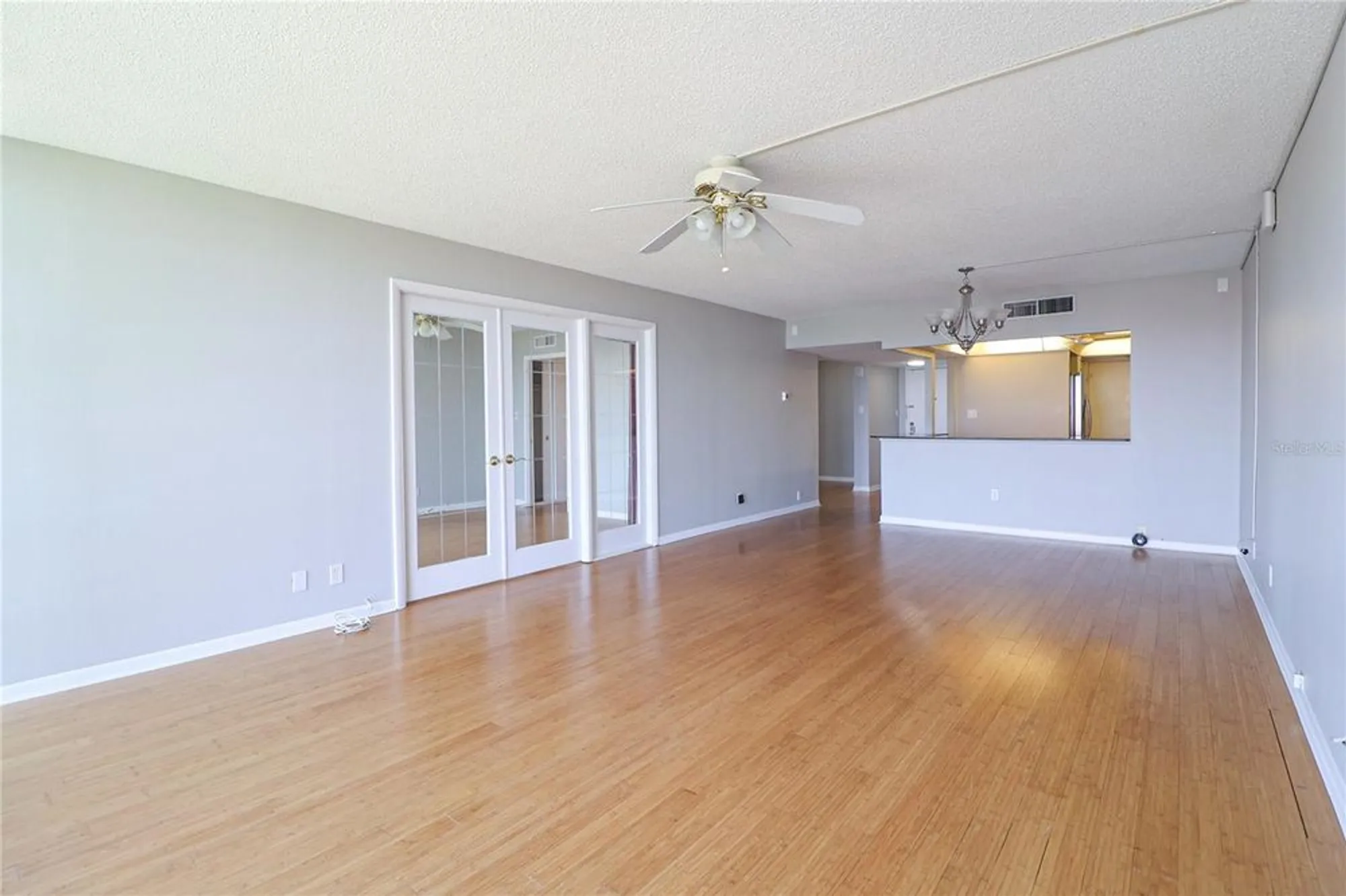 Property Slideshow image 12 of 28 | 7400 sun island dr 501, South Pasadena, FL, 33707