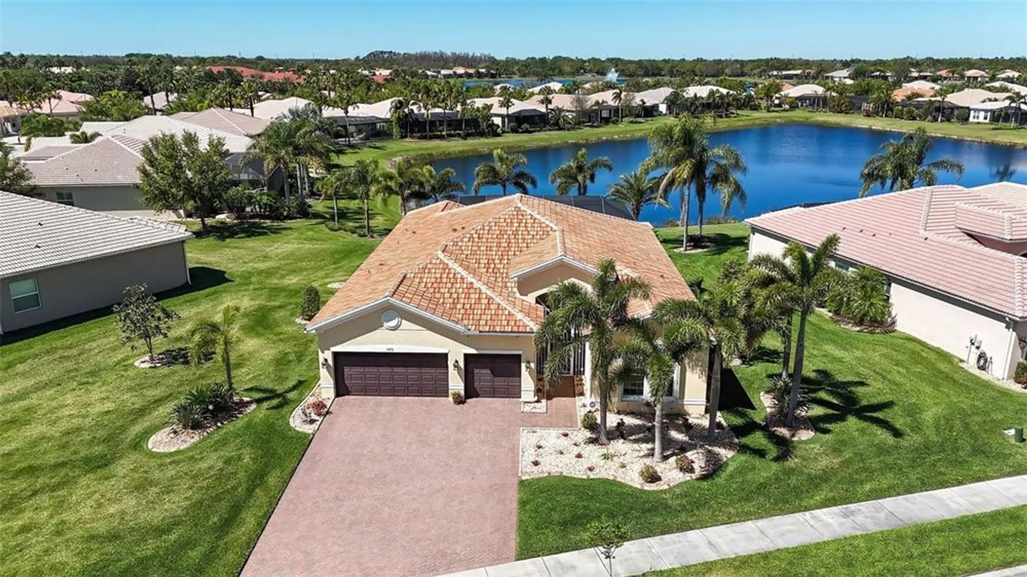 Property Slideshow image 53 of 88 | 5073 stone harbor cir, Wimauma, FL, 33598