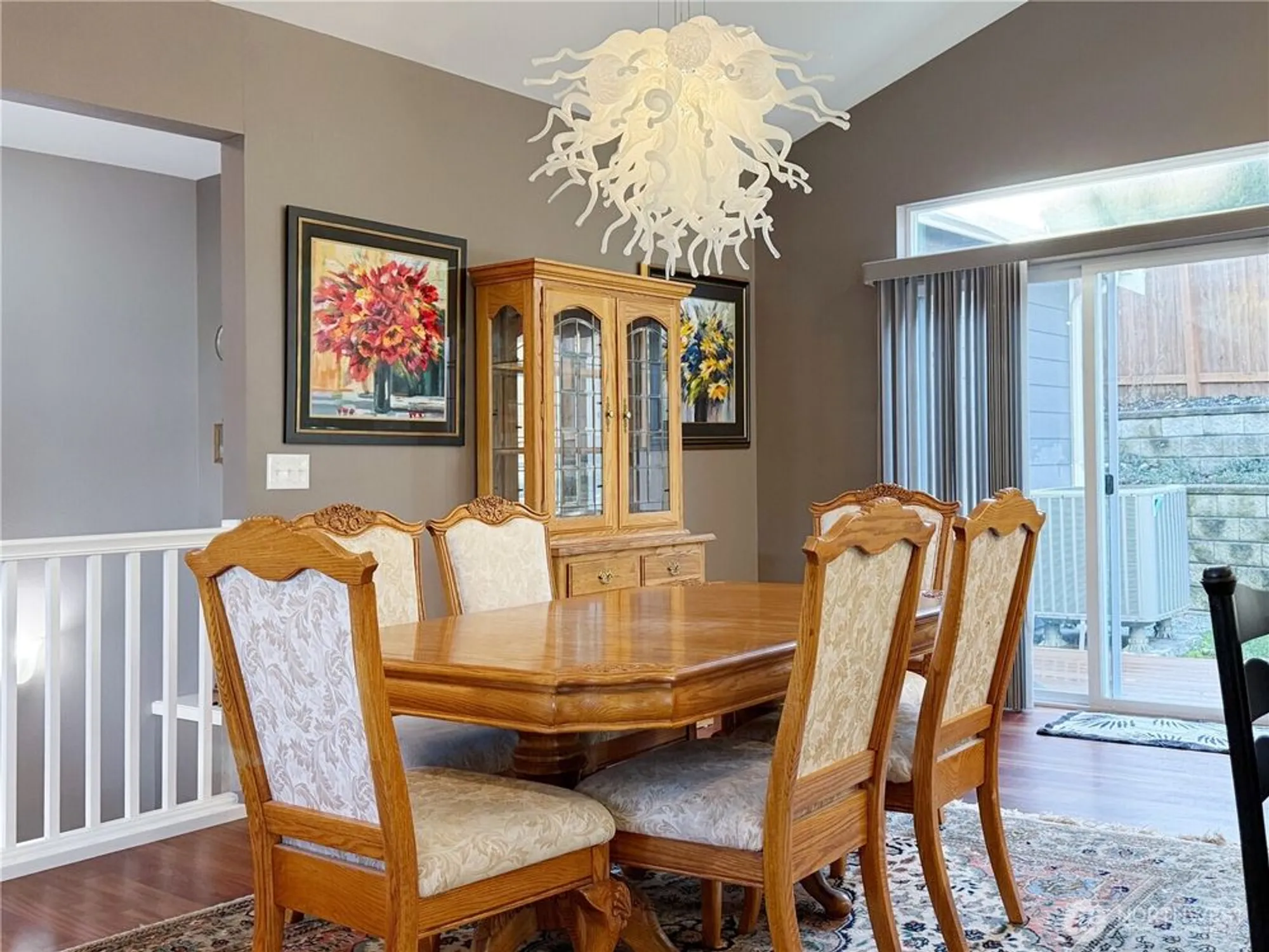 Property Slideshow image 8 of 38 | 4541 broadway st, Mount Vernon, WA, 98274