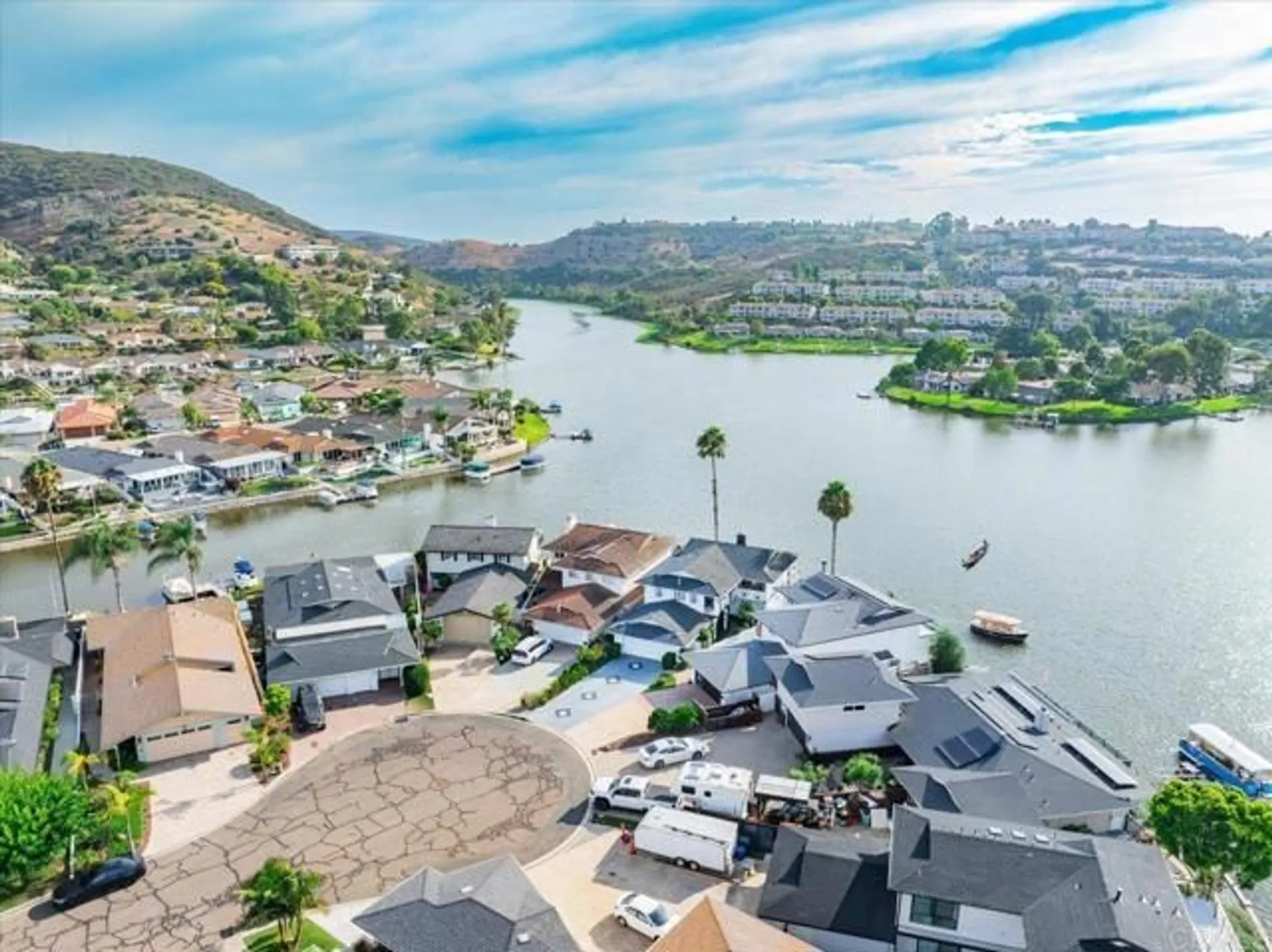 Property Slideshow image 10 of 73 | 1499 la linda dr, San Marcos, CA, 92078