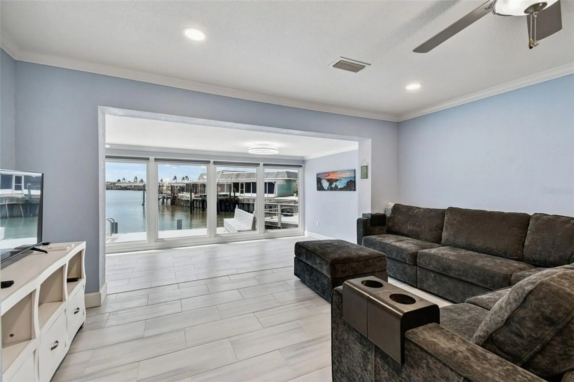 Property Slideshow image 17 of 51 | 334 boca ciega point blvd # 606, St Petersburg, FL, 33708
