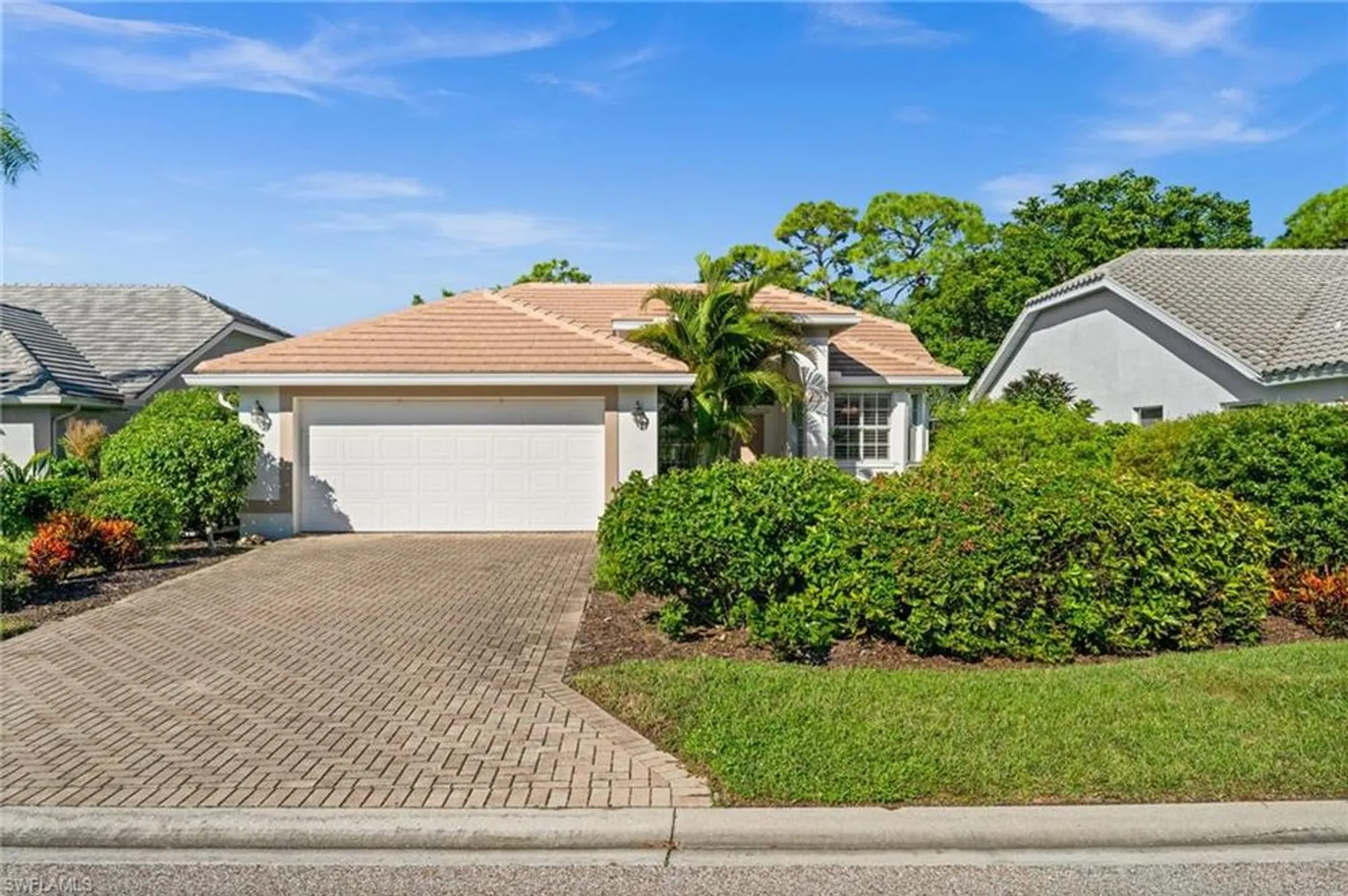 Property Slideshow image 39 of 46 | 25040 bay cedar dr, Bonita Springs, FL, 34134