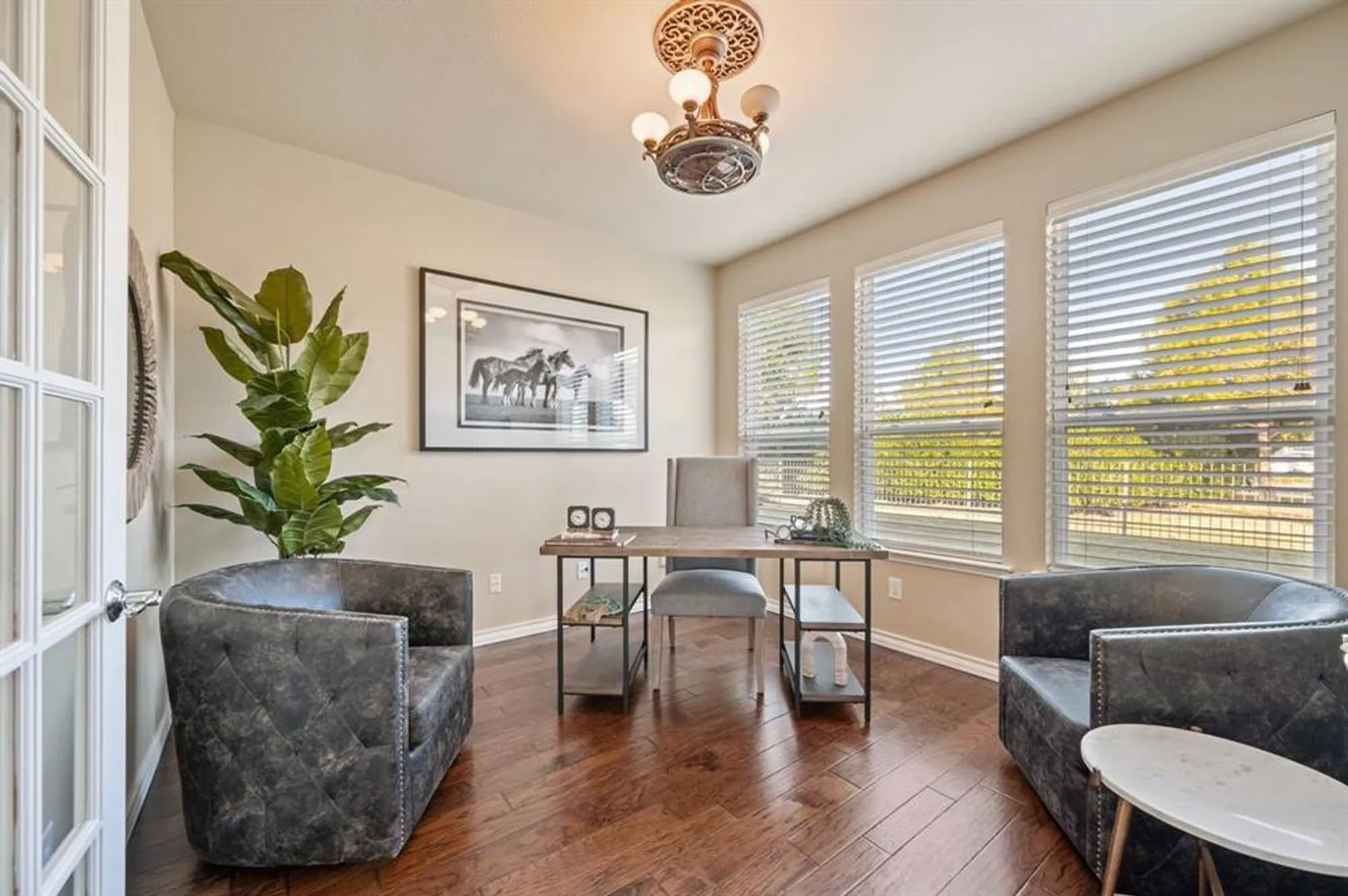 Property Slideshow image 15 of 39 | 7356 pasatiempo dr, Frisco, TX, 75036