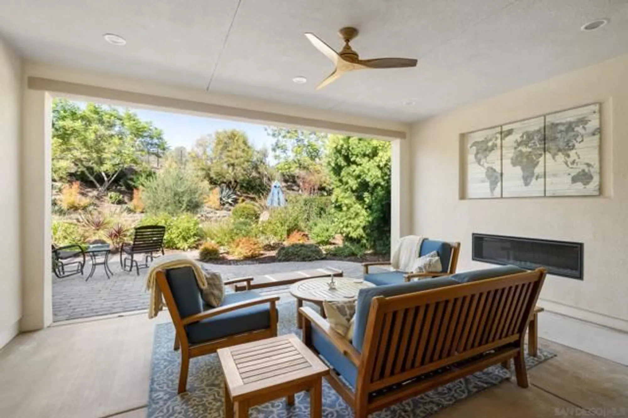 Property Slideshow image 17 of 41 | 7964 auberge cir, San Diego, CA, 92127