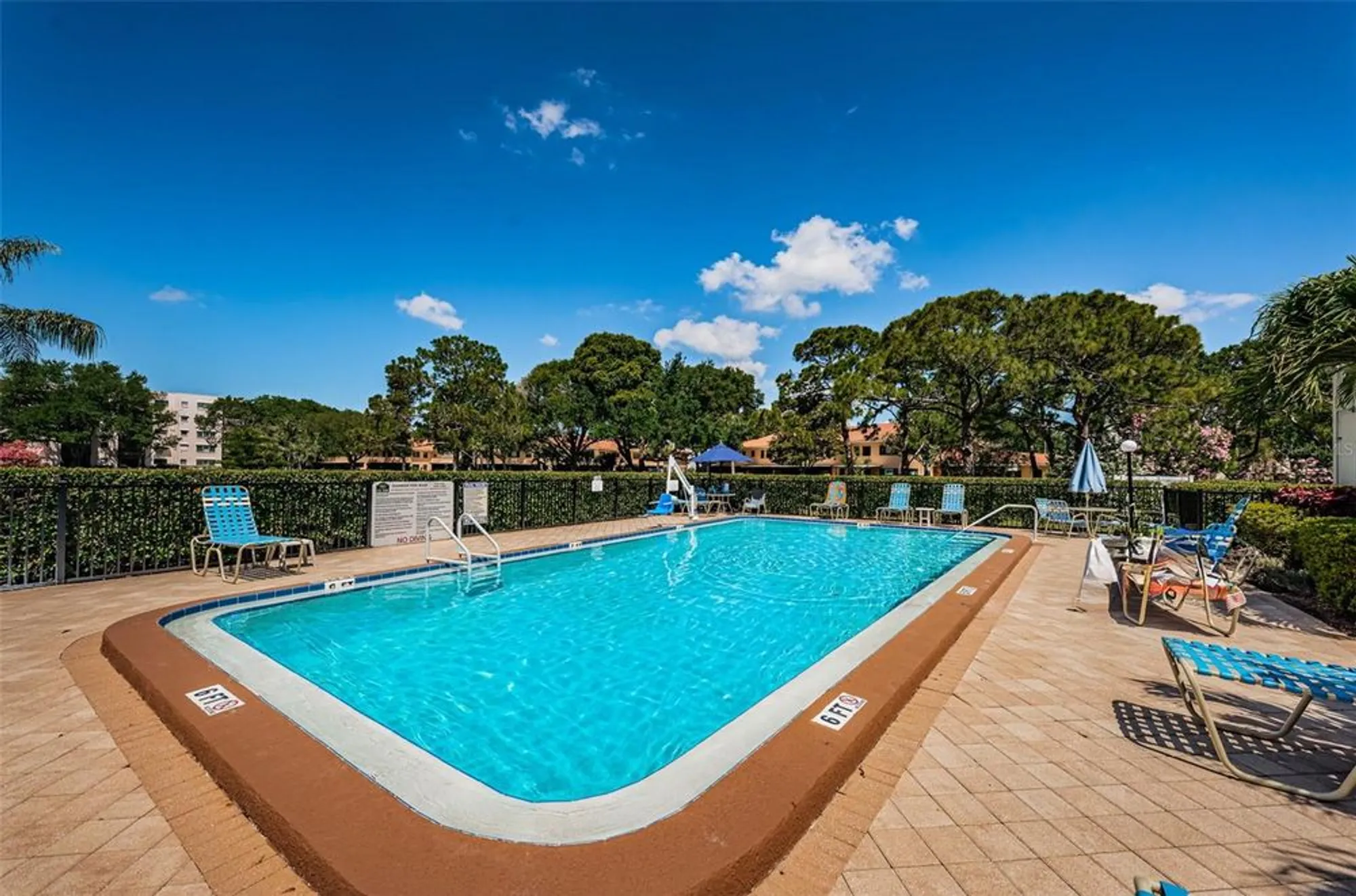 Property Slideshow image 34 of 64 | 5660 80th st n unit b106, St Petersburg, FL, 33709