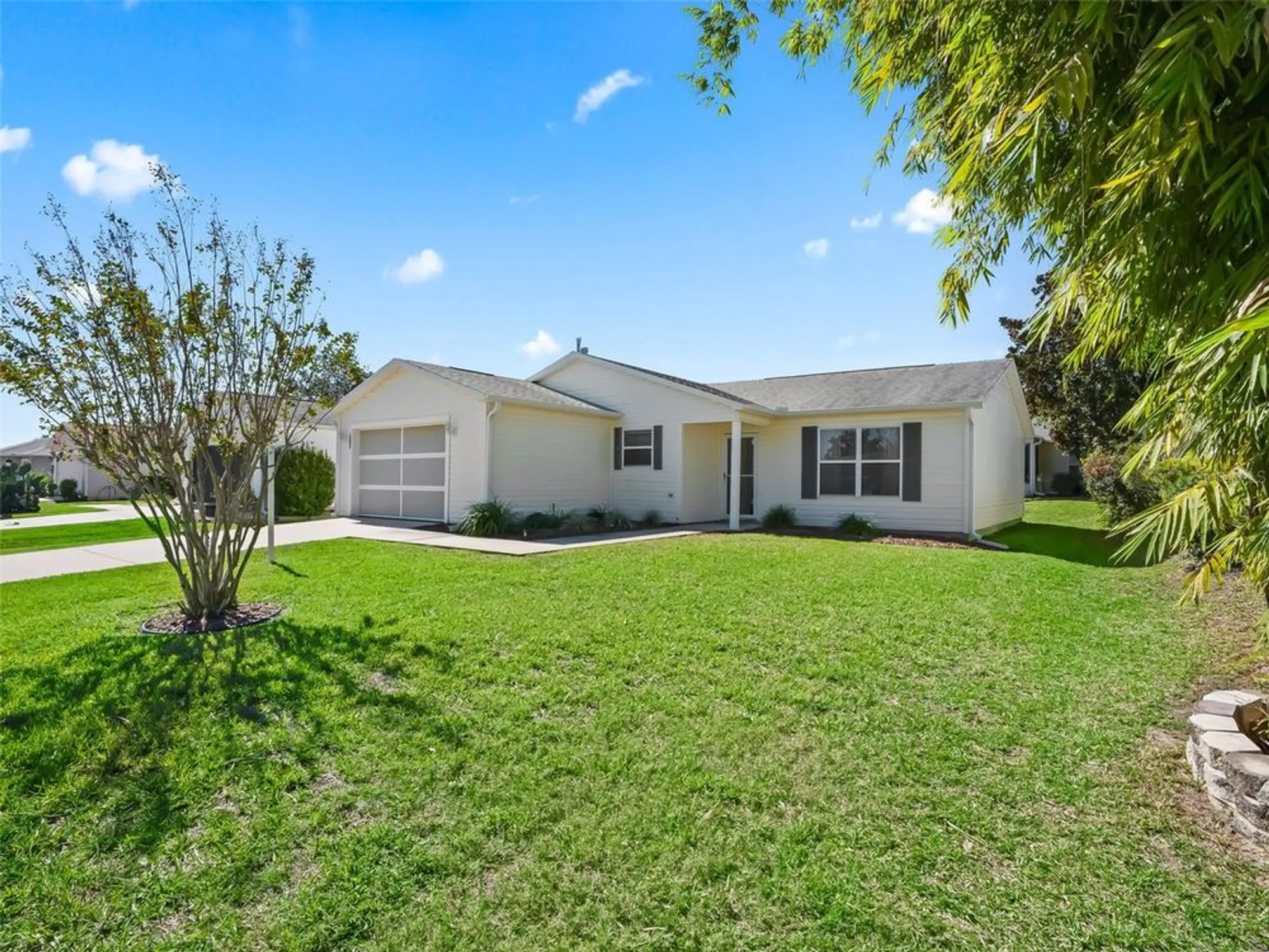 Property Slideshow image 4 of 57 | 17930 se 83rd melody ave, The Villages, FL, 32162