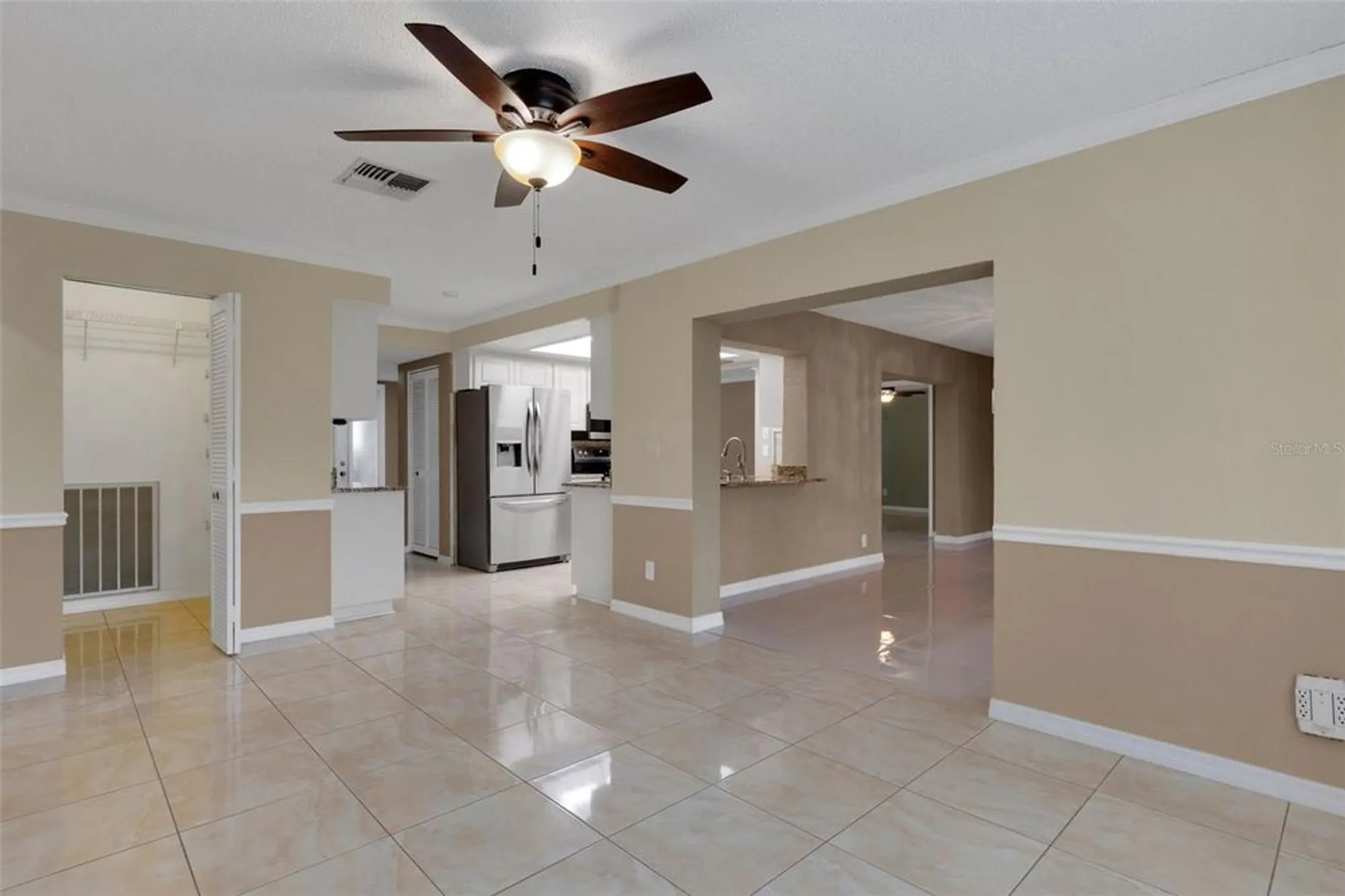 Property Slideshow image 34 of 90 | 3098 e dorchester dr, Palm Harbor, FL, 34684