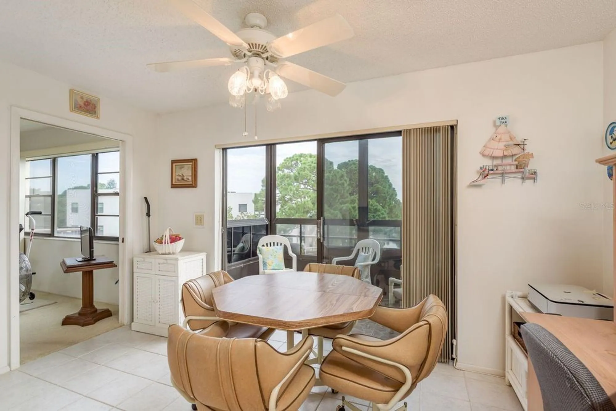 Property Slideshow image 16 of 56 | 7975 58th ave n unit 403, St Petersburg, FL, 33709