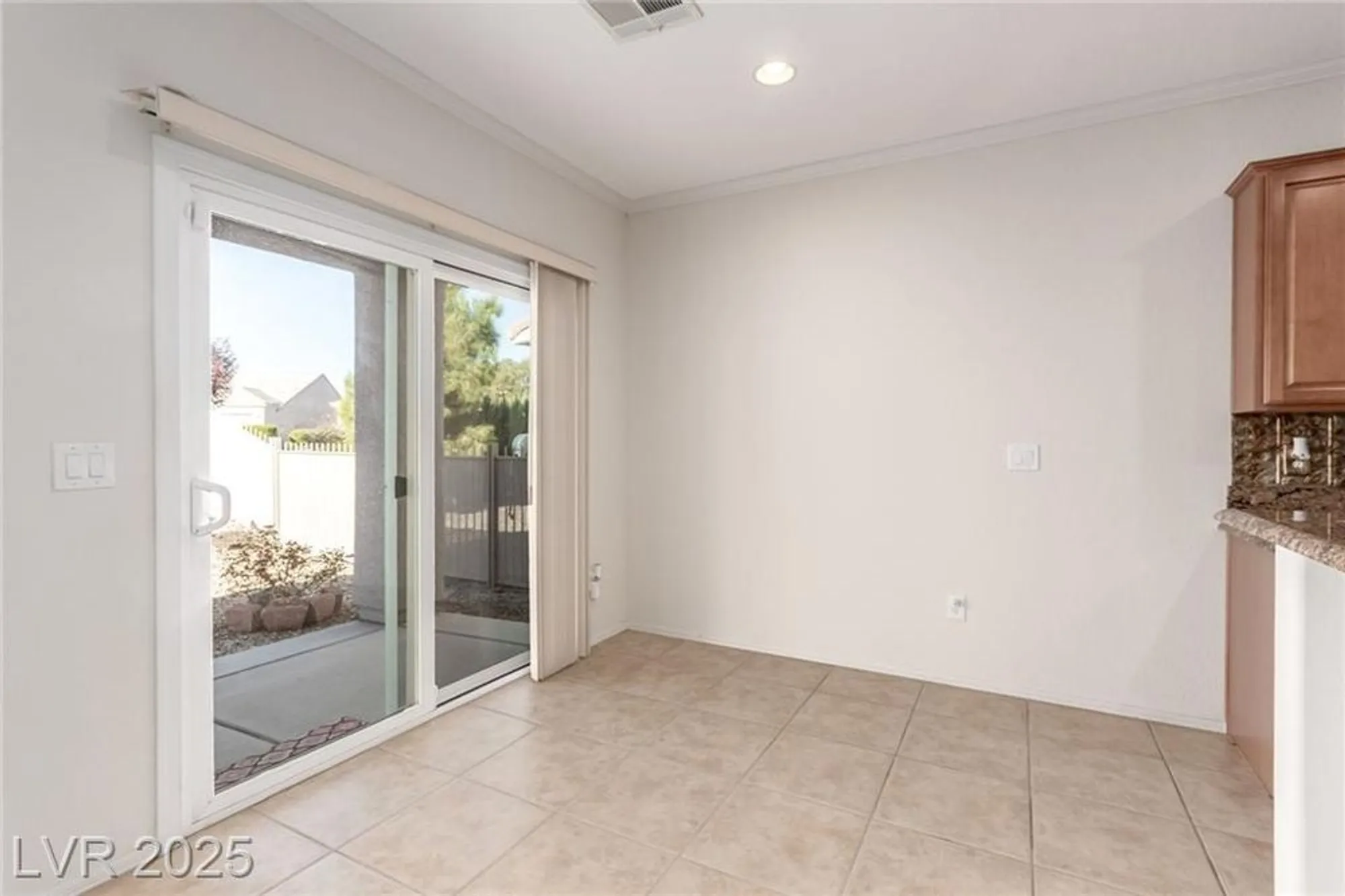 Property Slideshow image 10 of 31 | 7425 grassquit st, North Las Vegas, NV, 89084