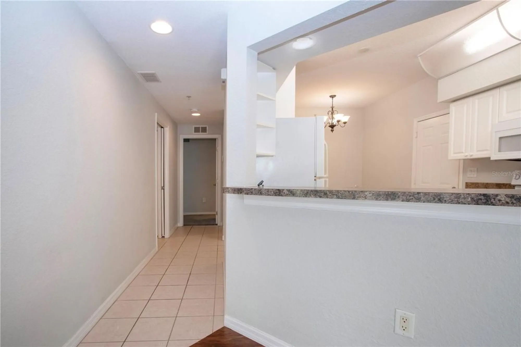 Property Slideshow image 19 of 71 | 6426 bay cedar ln # 101, Bradenton, FL, 34203