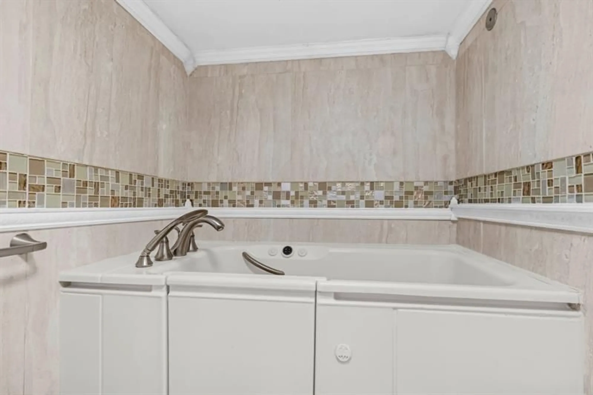 Property Slideshow image 34 of 50 | 8941 s hollybrook blvd apt 104, Pembroke Pines, FL, 33025