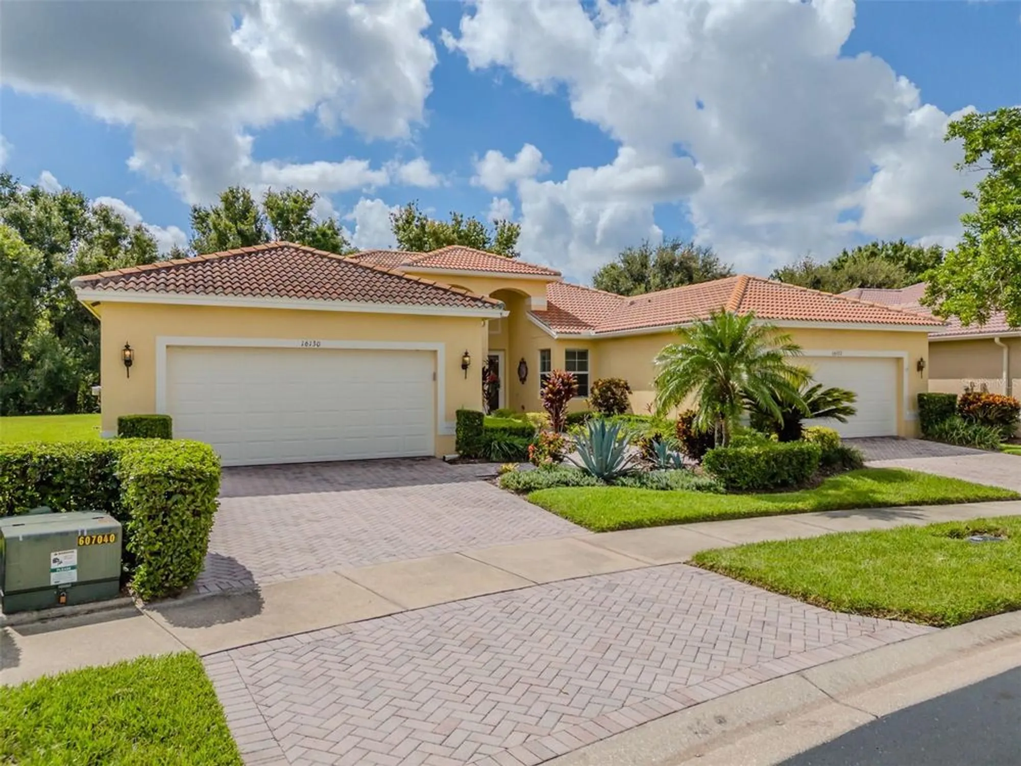 Property Slideshow image 3 of 84 | 16130 amethyst key dr, Wimauma, FL, 33598