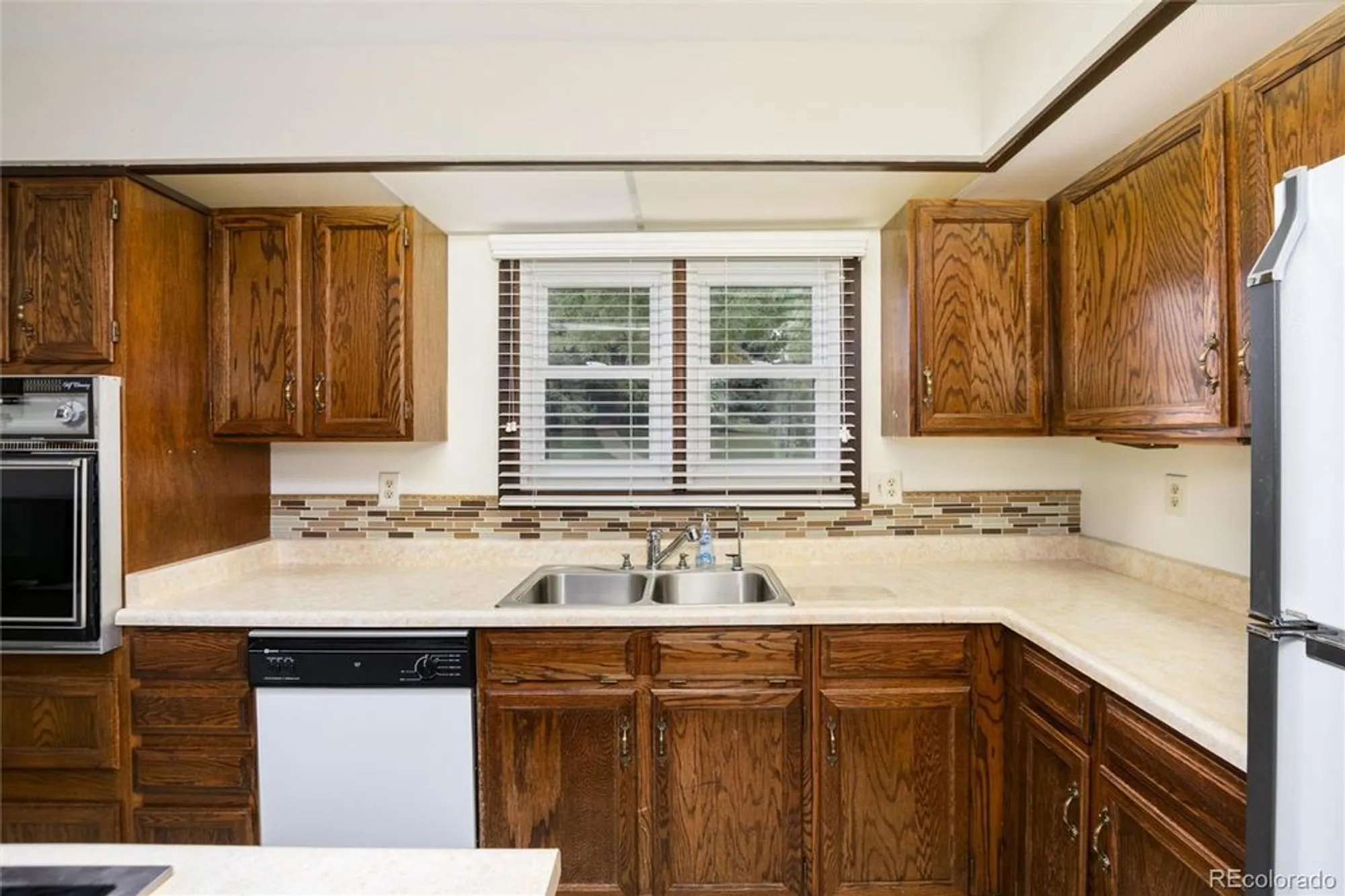Property Slideshow image 19 of 49 | 49 carla way, Broomfield, CO, 80020
