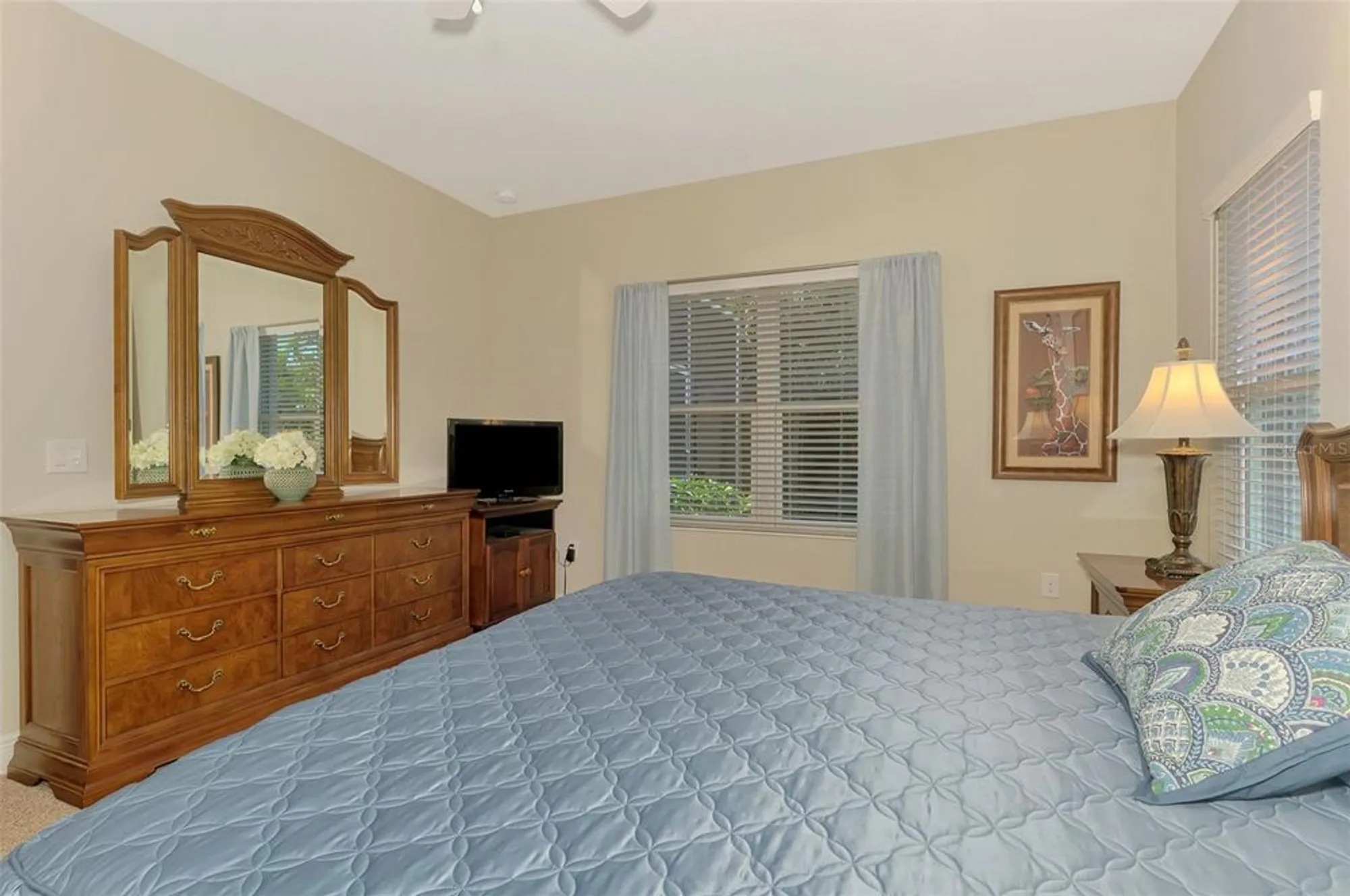 Property Slideshow image 32 of 100 | 12229 stuart dr, Venice, FL, 34293