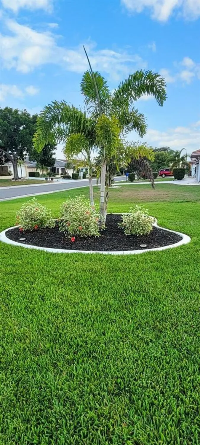 Property Slideshow image 39 of 52 | 1809 wolf laurel dr, Sun City Center, FL, 33573