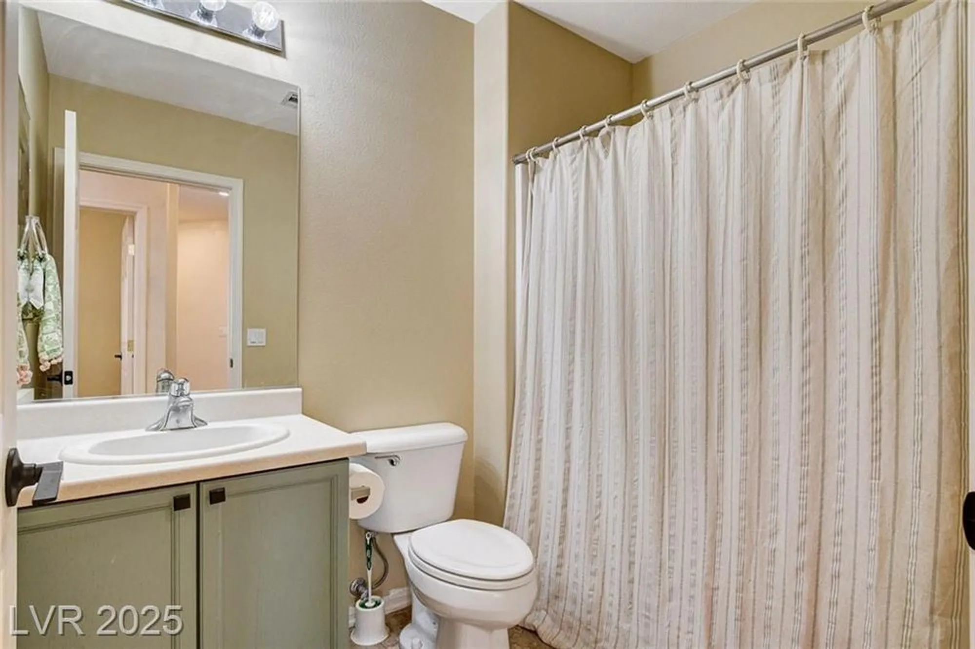 Property Slideshow image 28 of 57 | 4534 regalo bello st, Las Vegas, NV, 89135
