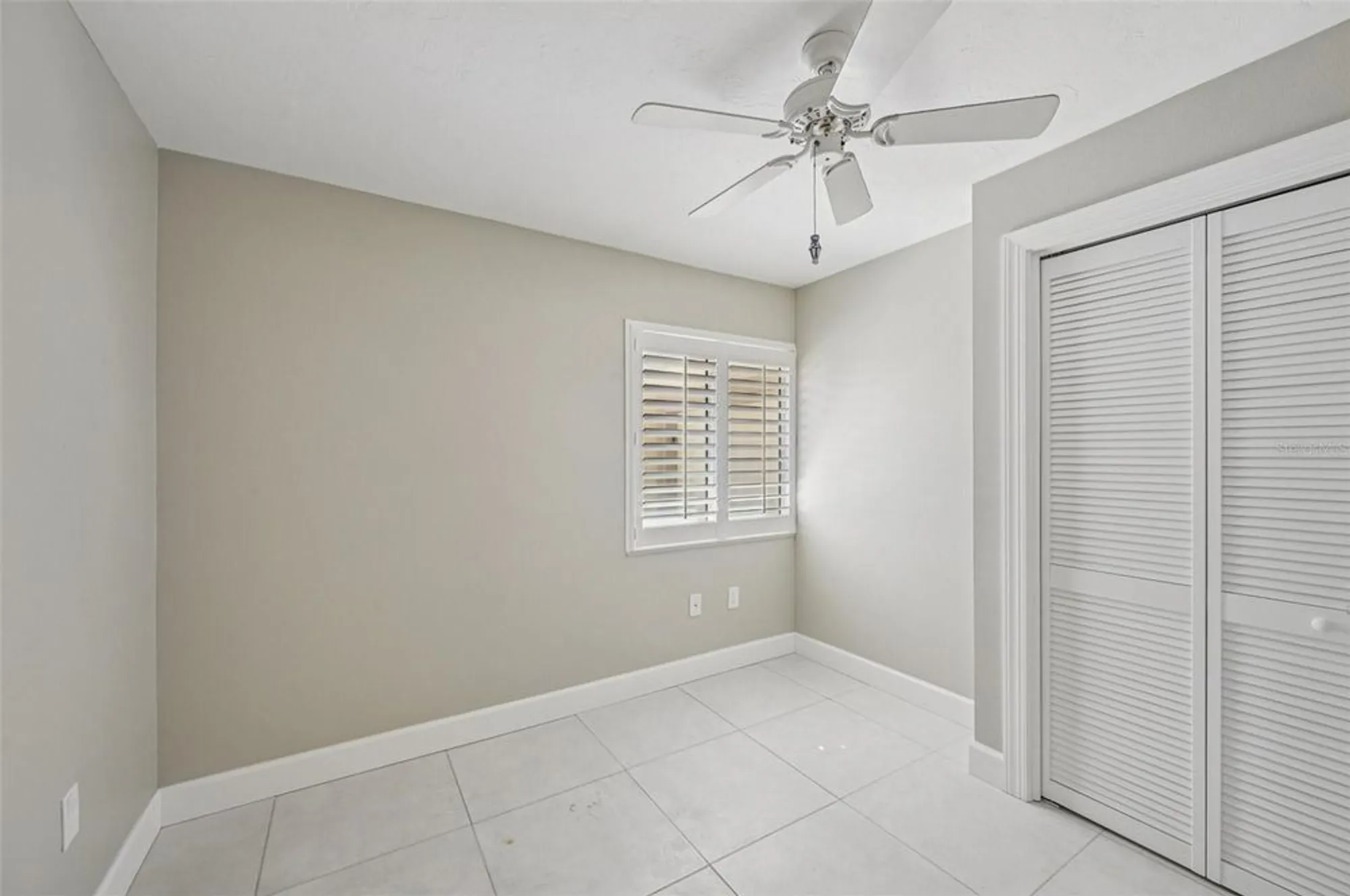 Property Slideshow image 16 of 35 | 113 whispering sands dr v-47, Sarasota, FL, 34242