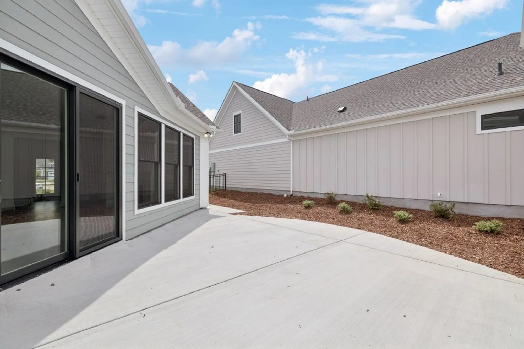 Property Slideshow image 64 of 67 | 516 restoration dr, Smyrna, TN, 37167