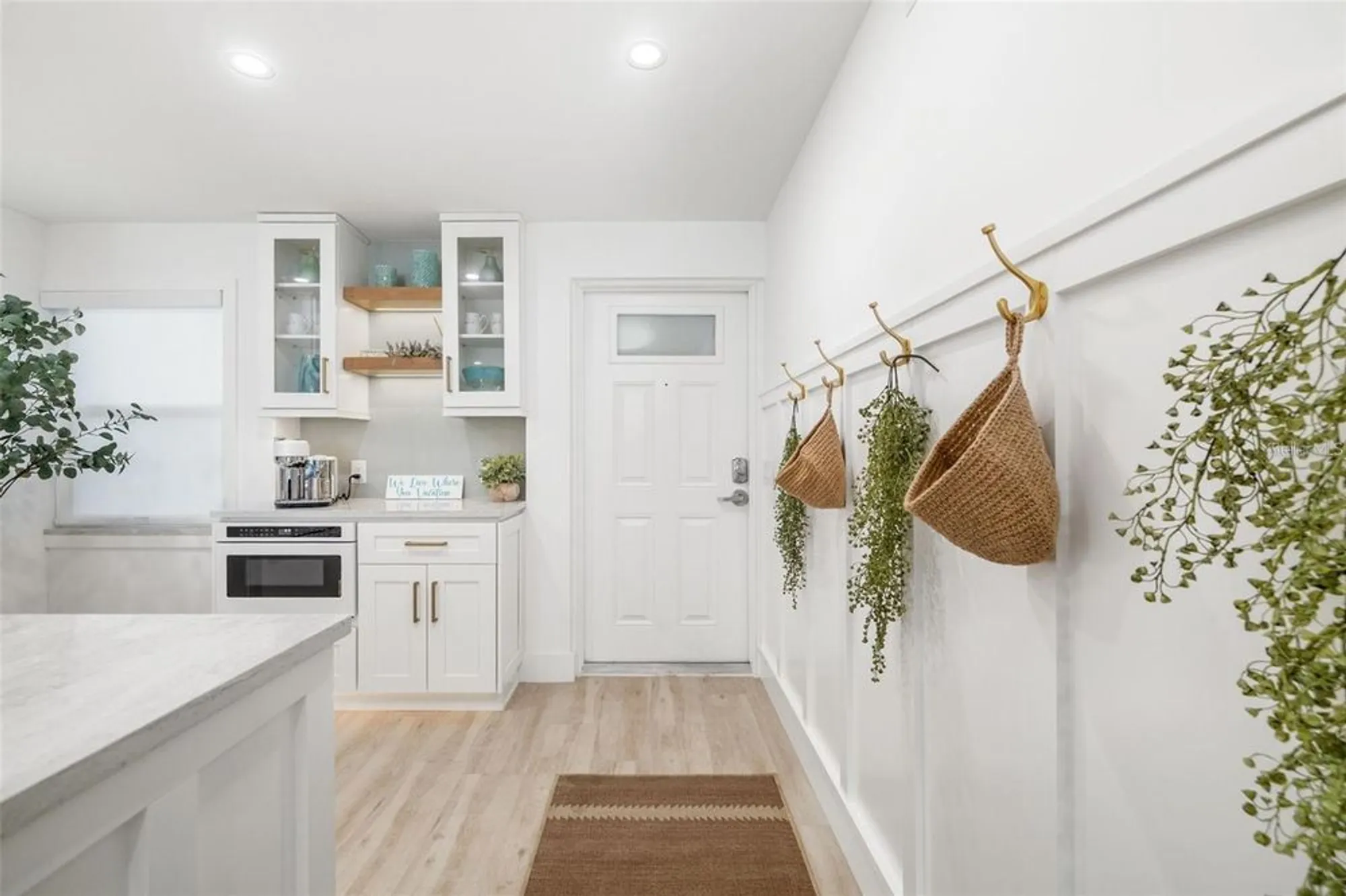 Property Slideshow image 10 of 69 | 19 whispering sands dr apt 302, Sarasota, FL, 34242