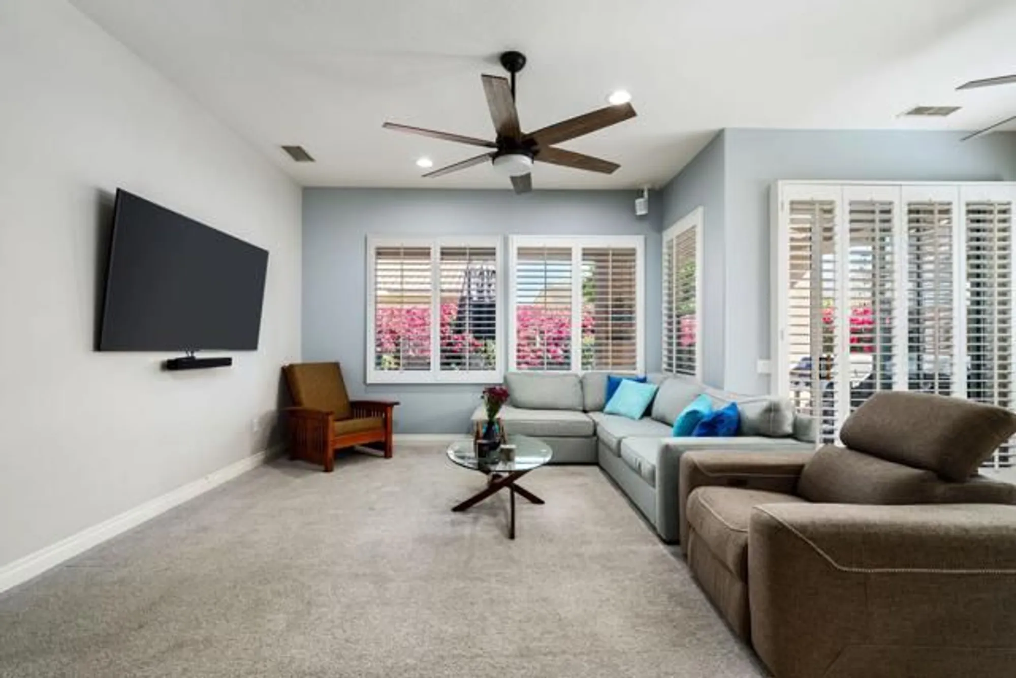 Property Slideshow image 15 of 43 | 44110 royal troon dr, Indio, CA, 92201