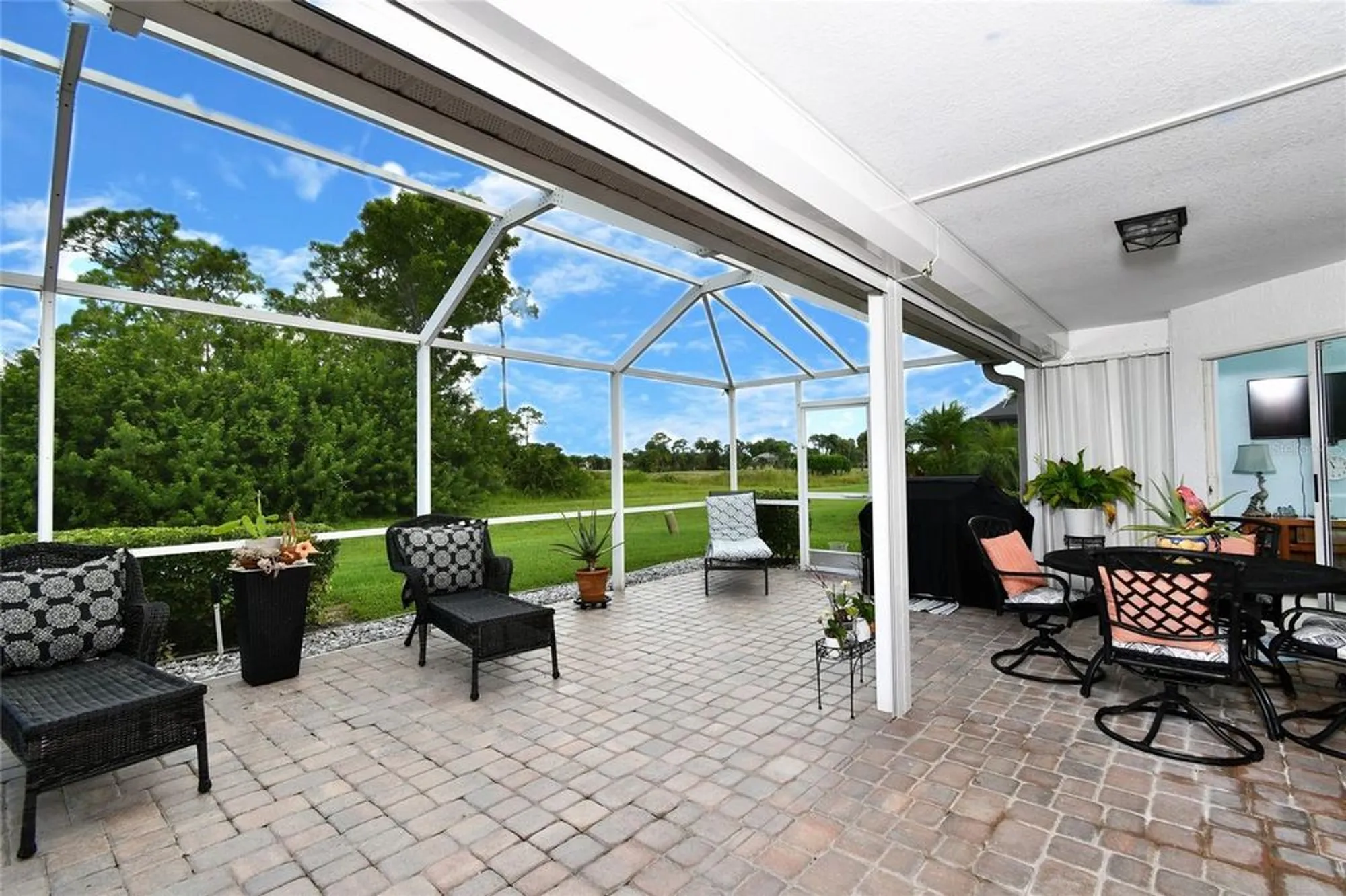 Property Slideshow image 32 of 38 | 2041 king tarpon dr, Punta Gorda, FL, 33955
