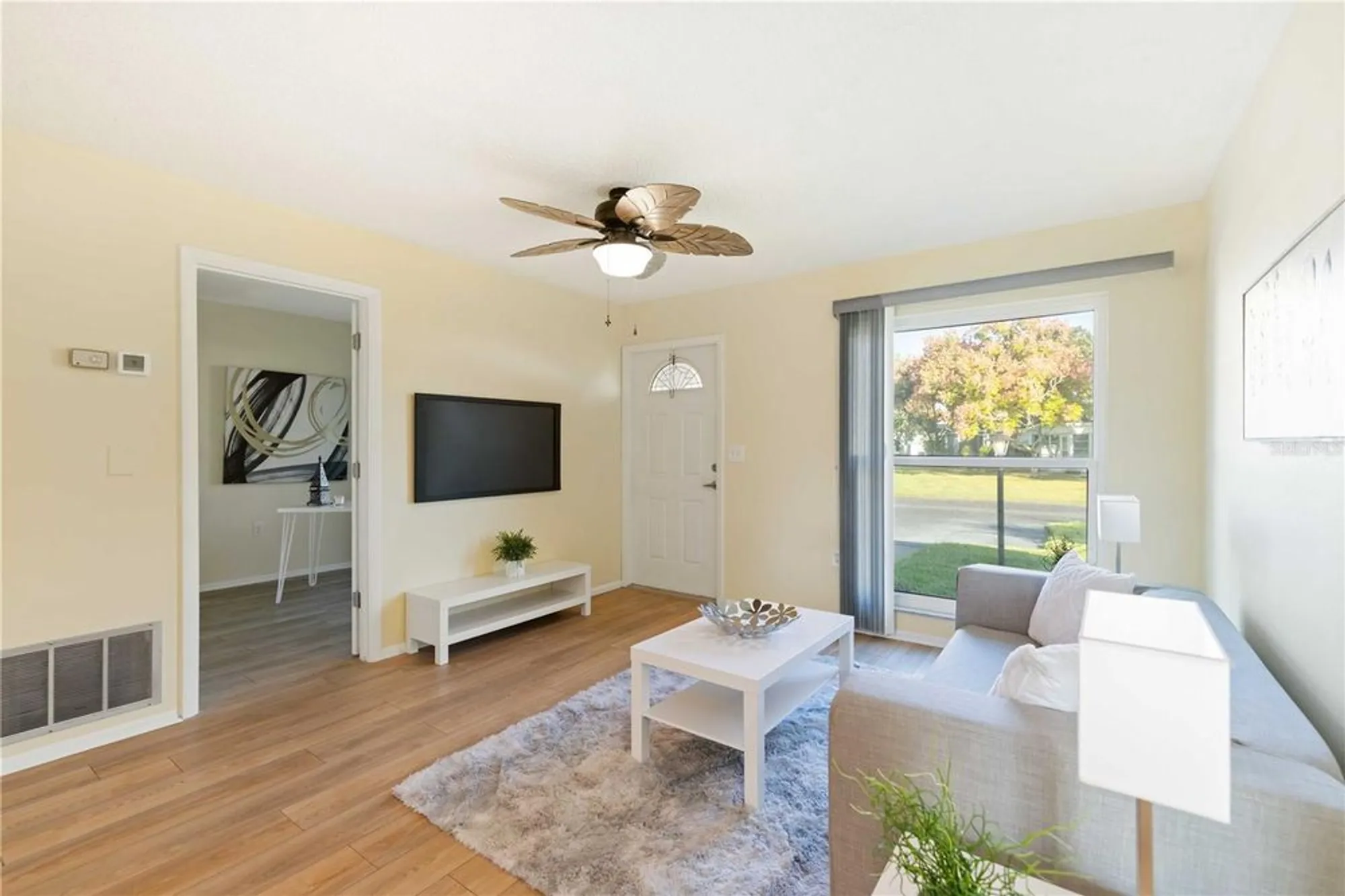 Property Slideshow image 6 of 34 | 4001 38th avenue dr w # 4001, Bradenton, FL, 34205