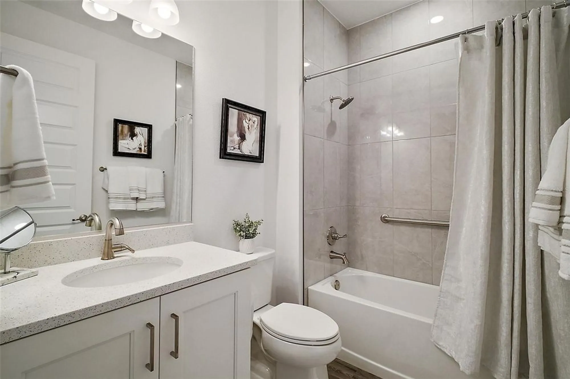 Property Slideshow image 23 of 32 | 8433 sw 98th terrace rd, Ocala, FL, 34481