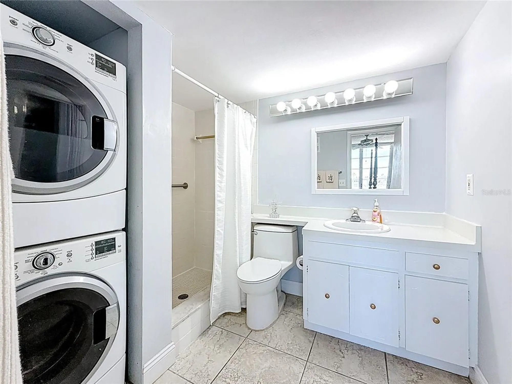 Property Slideshow image 37 of 62 | 7625 sun island dr 307, South Pasadena, FL, 33707